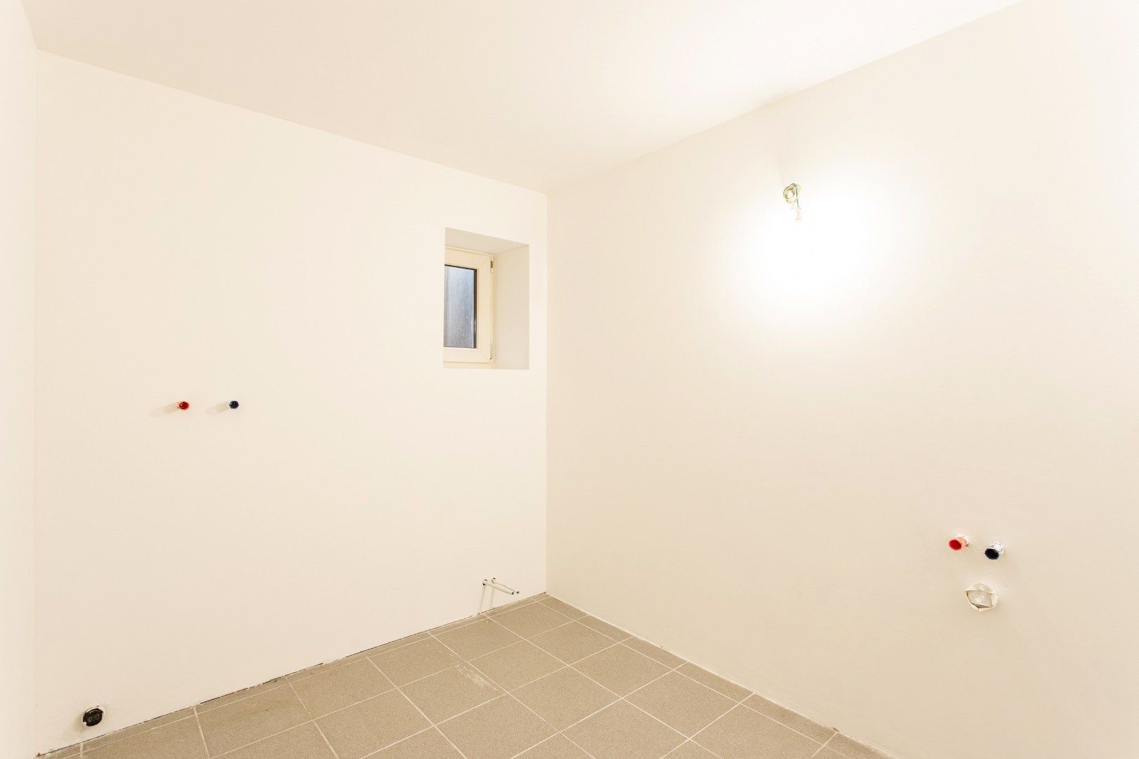 Recente kangoeroewoning met 4 slaapkamers, garage en tuin in een doodlopende straat foto 22