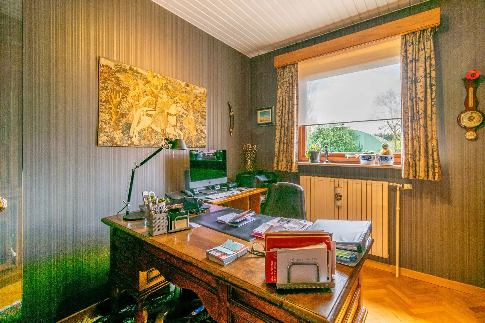 Een perfect onderhouden, degelijke bel-étage te Lot! foto 16