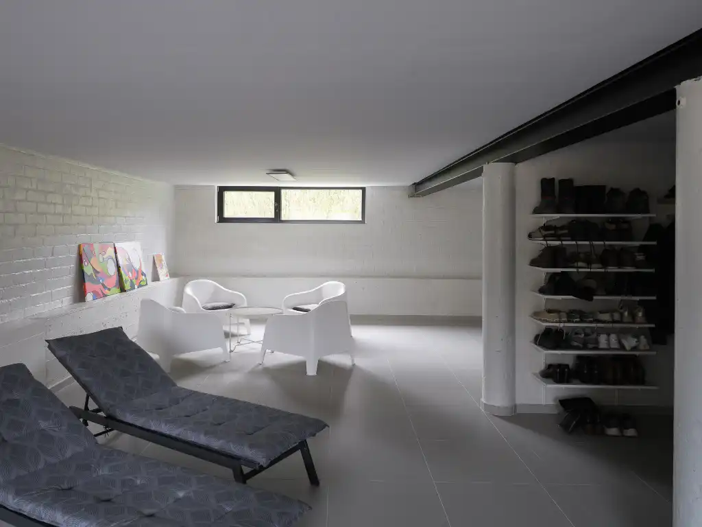 Sint-Martens-Latem – Bijzonder ruime en energiezuinige villa met woon-/werkmogelijkheid vlakbij het dorpscentrum. foto 28