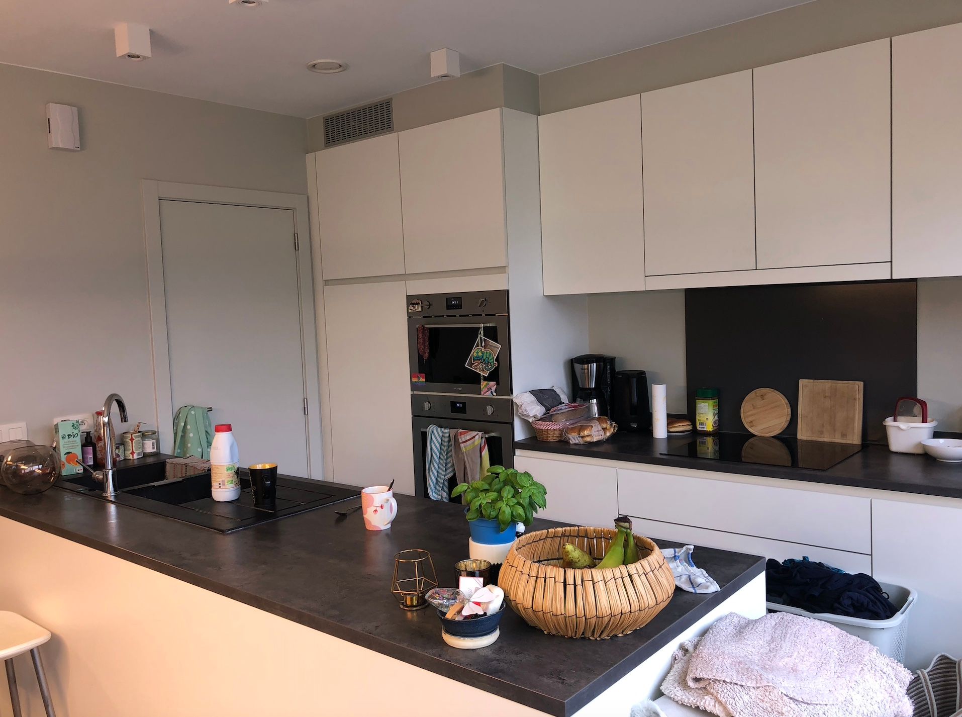 Recente gezinswoning in de Brugse stadsrand op wandelafstand van het station foto 7