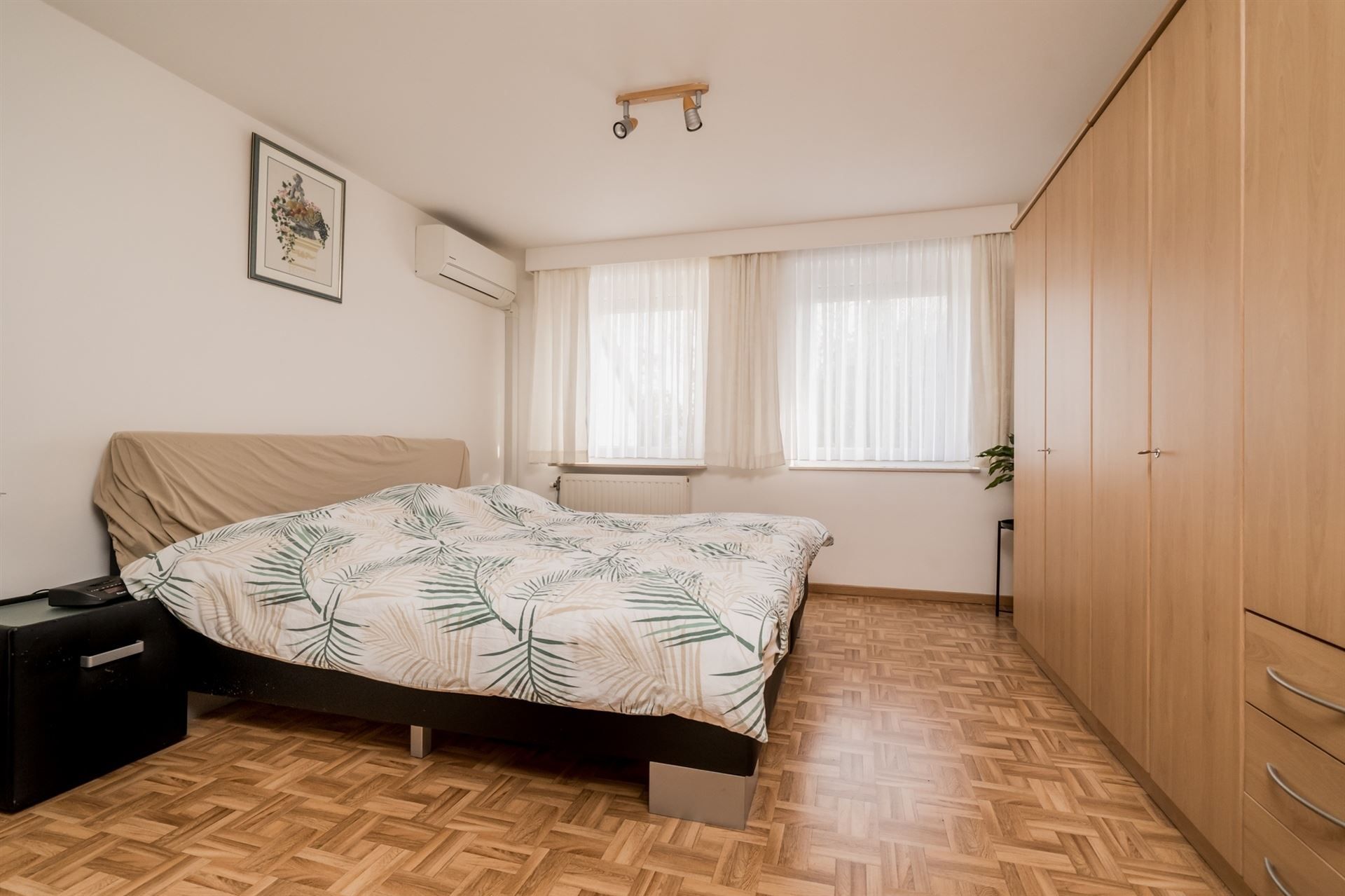 Rustig gelegen gezinswoning met 3 slpks en tuin. foto 14