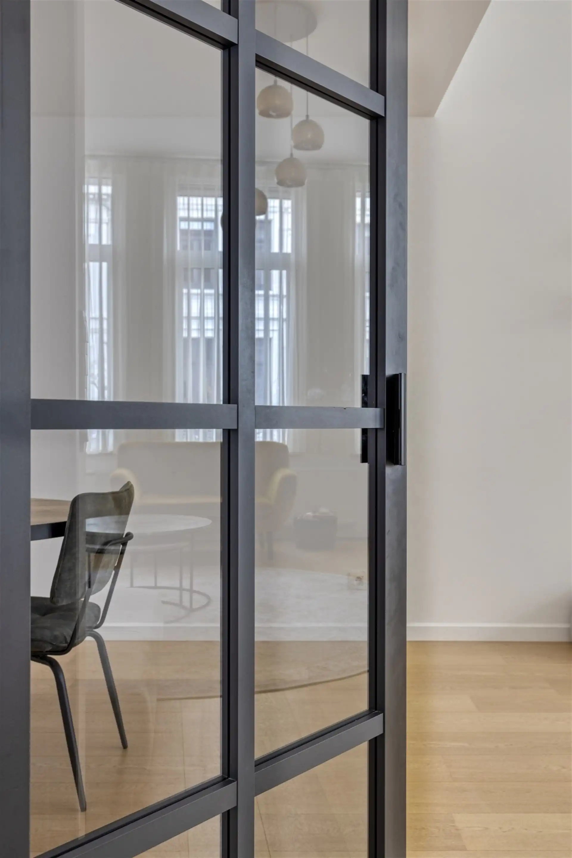 Prachtig authentiek herenhuis op toplocatie foto 2