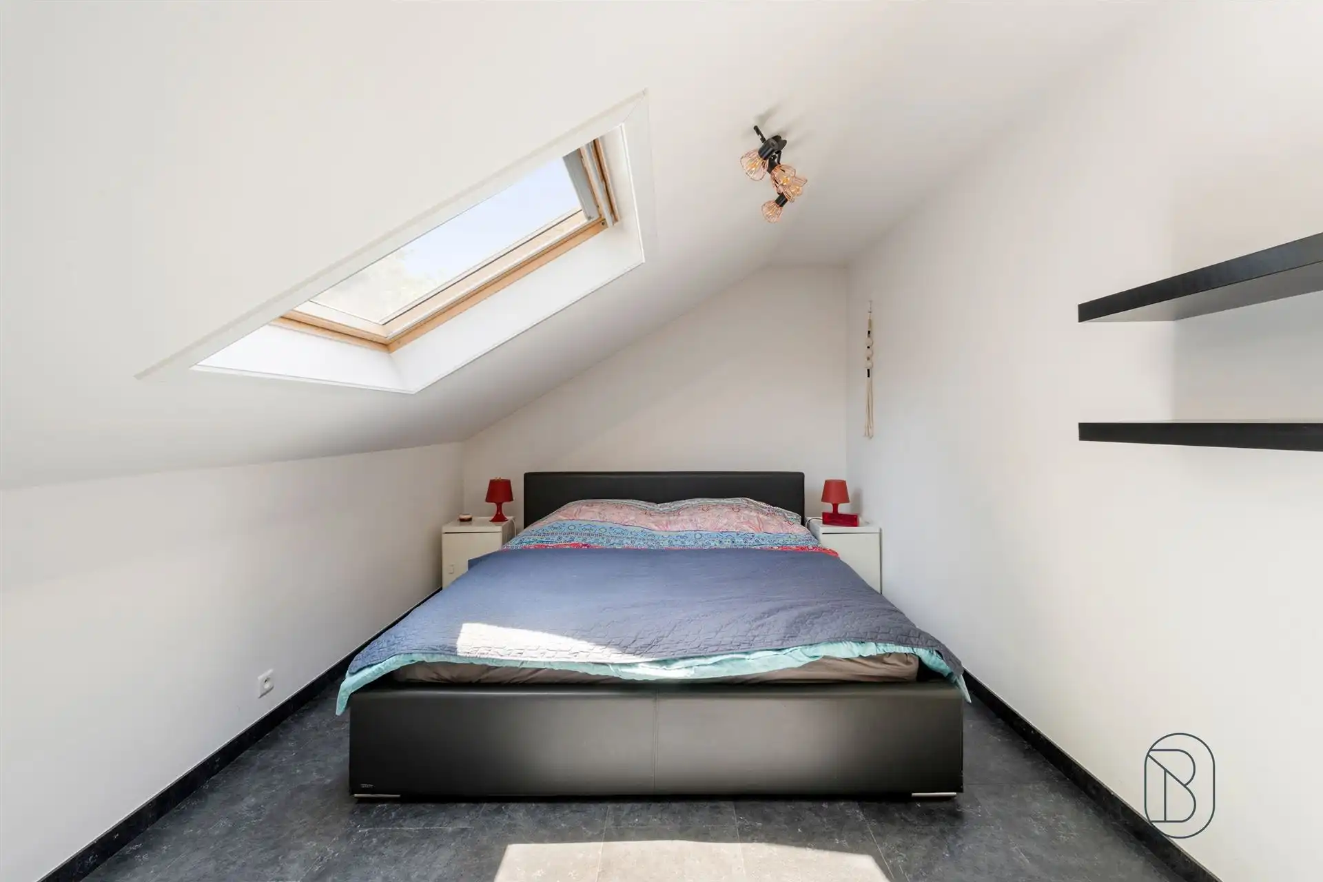Instapklare mooie villa met 3 slk.  foto 17