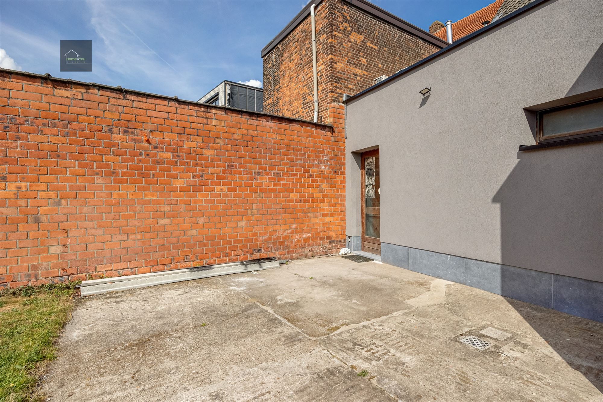 Handelspand met garage en privatieve tuin foto 8