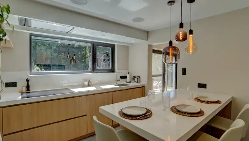Charmante vernieuwde villa van 180m² op 7 are 87 ca foto 6