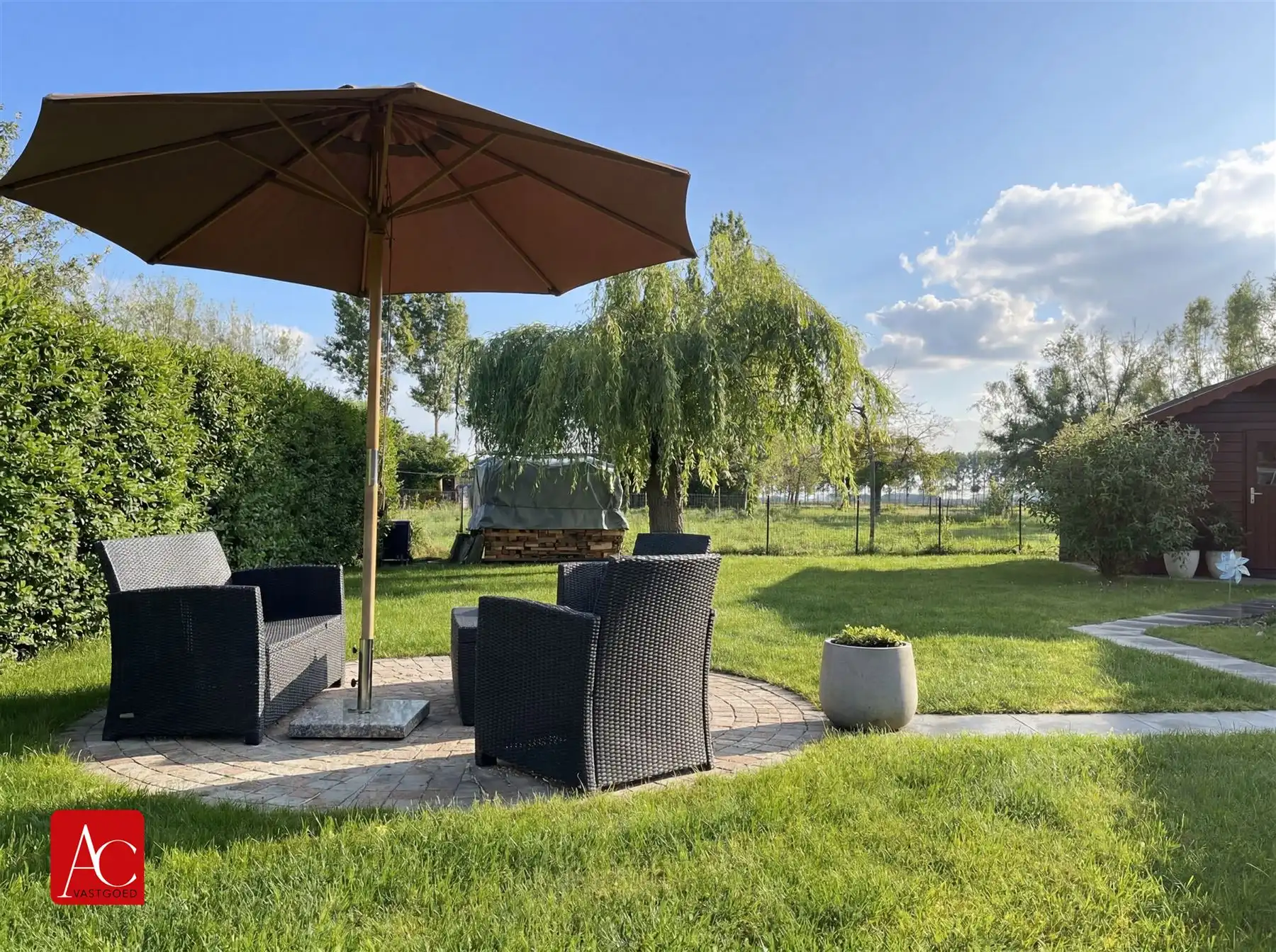 Rustig gelegen bungalow met prachtig uitzicht foto 7