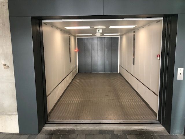 Gesloten garagebox foto 4