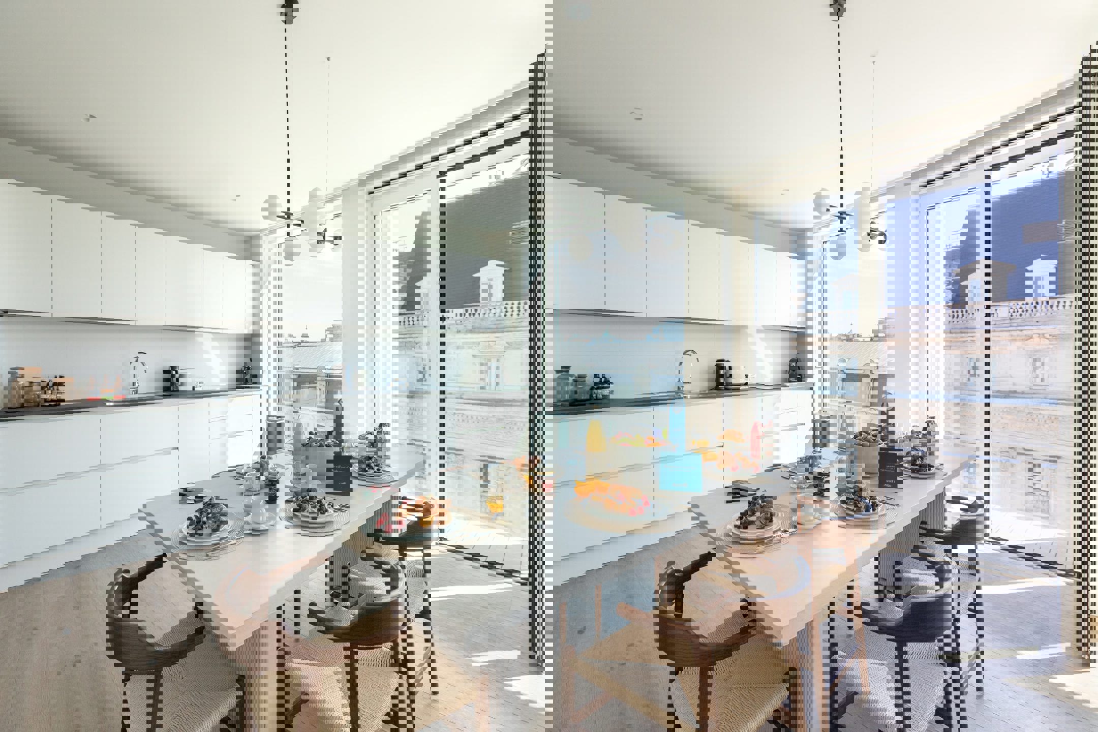 Centrum: Gemeubileerd appartement met 2 slaapkamers! foto 5