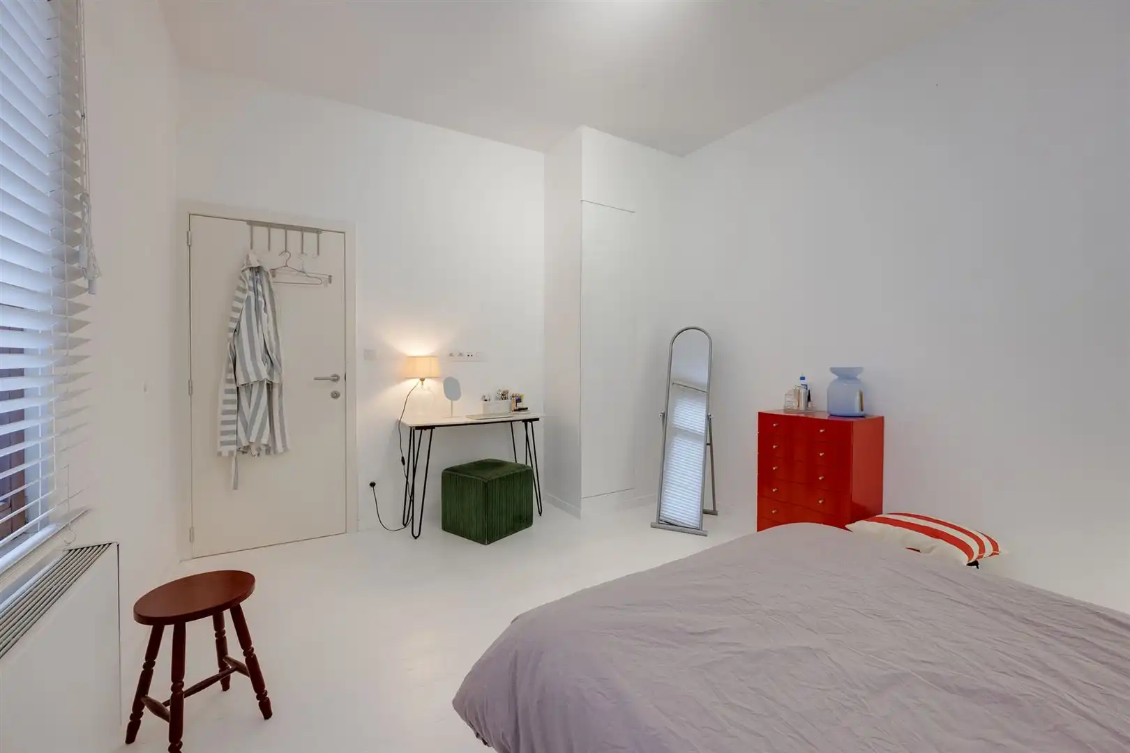 Appartement met 2 SLK en zicht op het Wapperplein foto 15