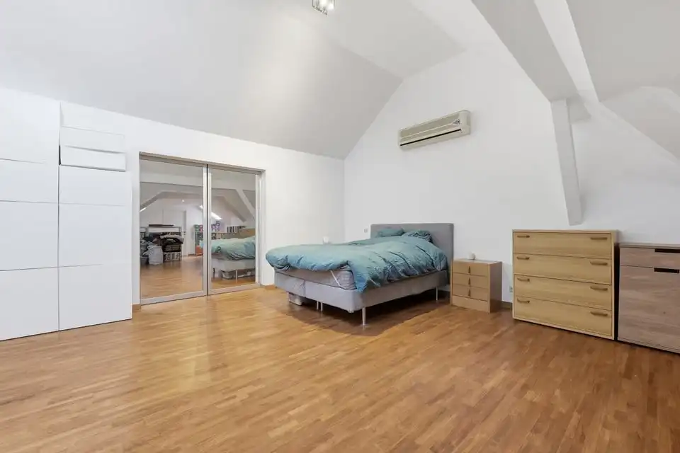 UNIEKE VIERKANTSHOEVE MET KARAKTER EN EINDELOZE MOGELIJKHEDEN IN ZOUTLEEUW foto 25