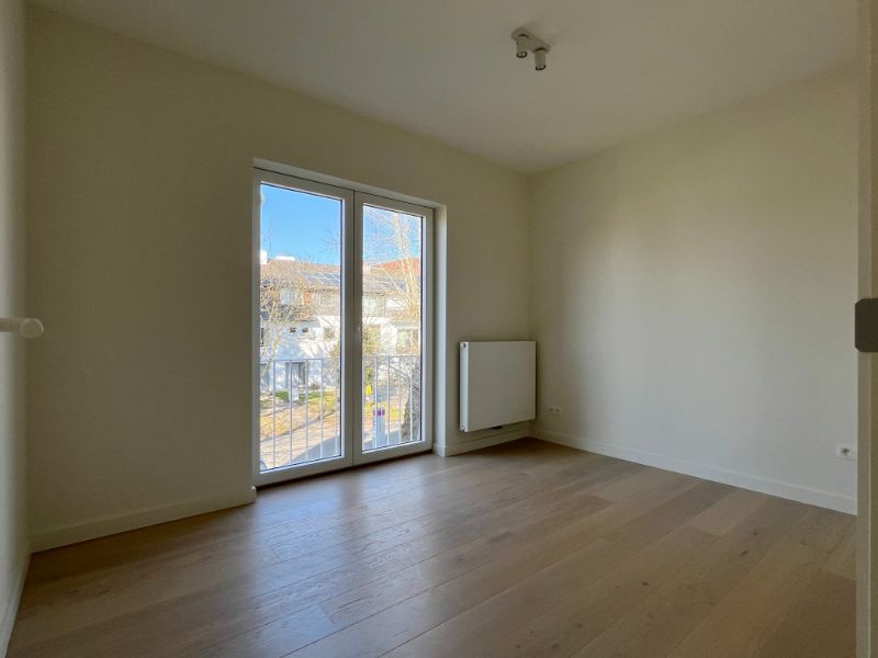 Modern en lichtrijk appartement met groot terras foto 13