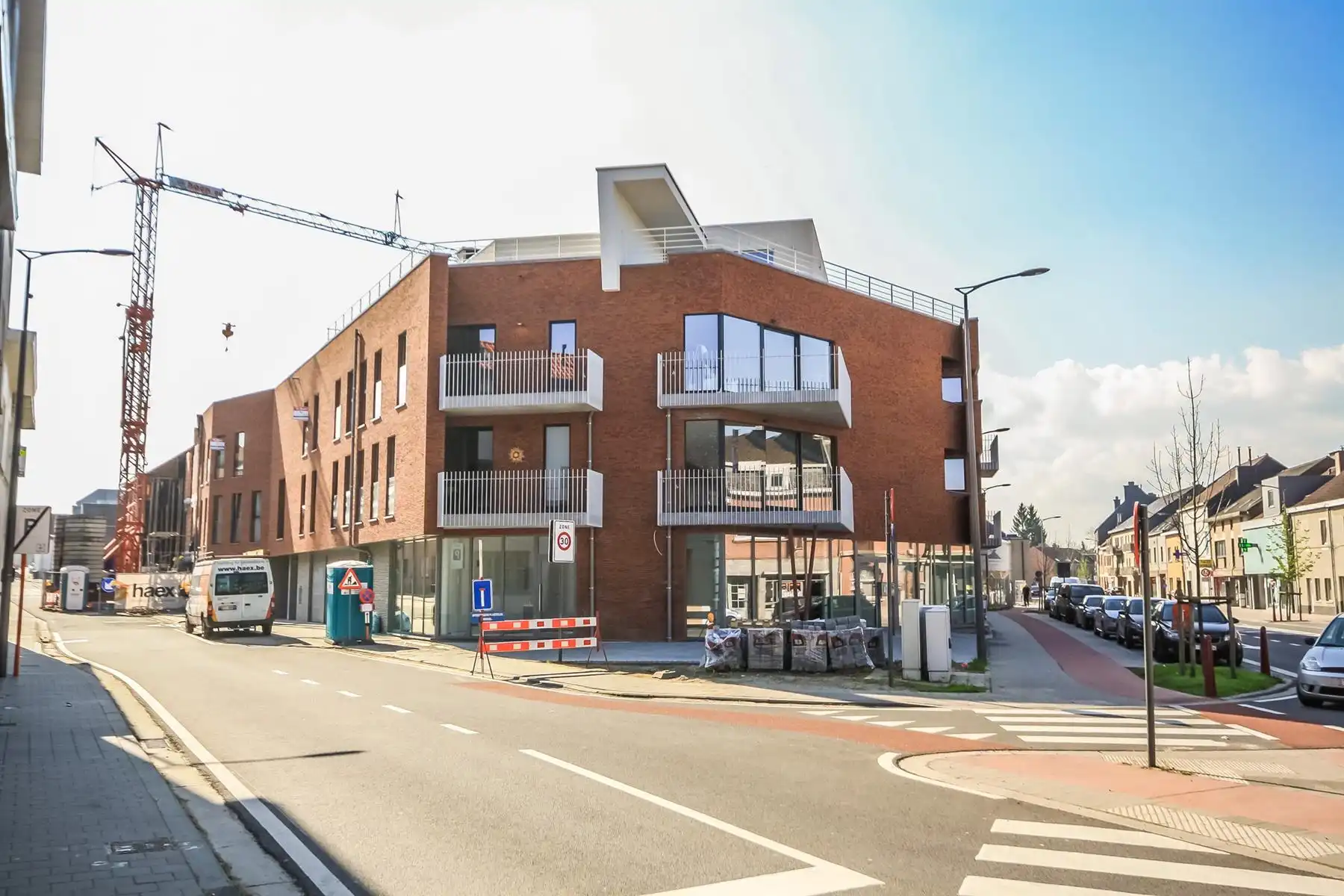 Appartement te huur foto {{pictureIndex}}