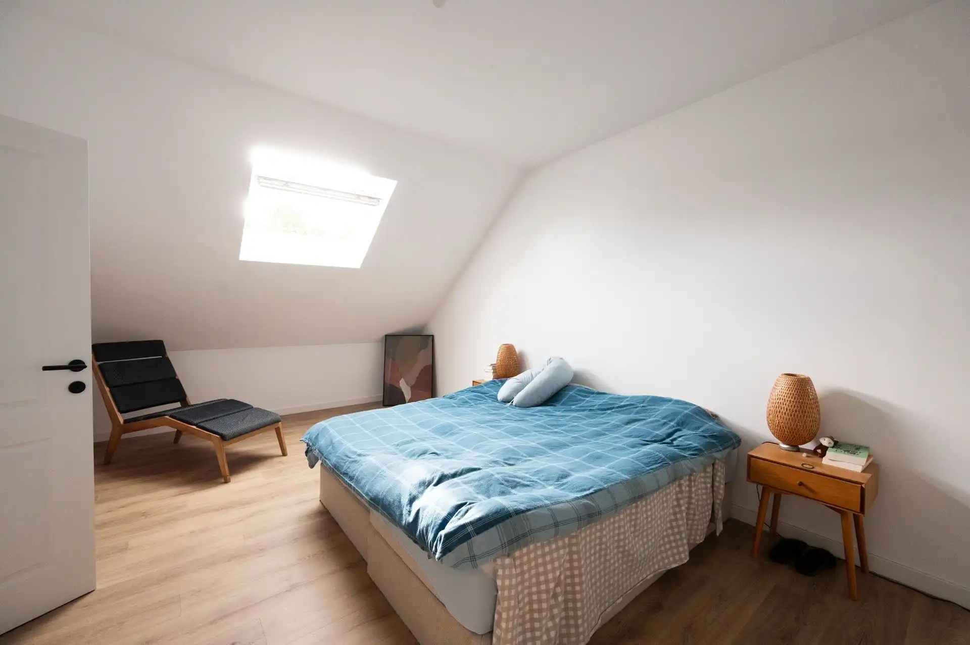Prachtig gerenoveerde woning met tuin foto 28