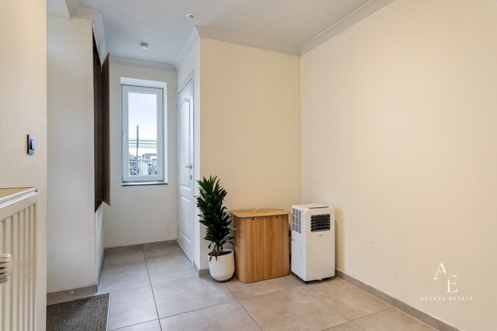 Instapklare, gerenoveerde woning met tuin, carport en zonnepanelen – Herzele foto 10