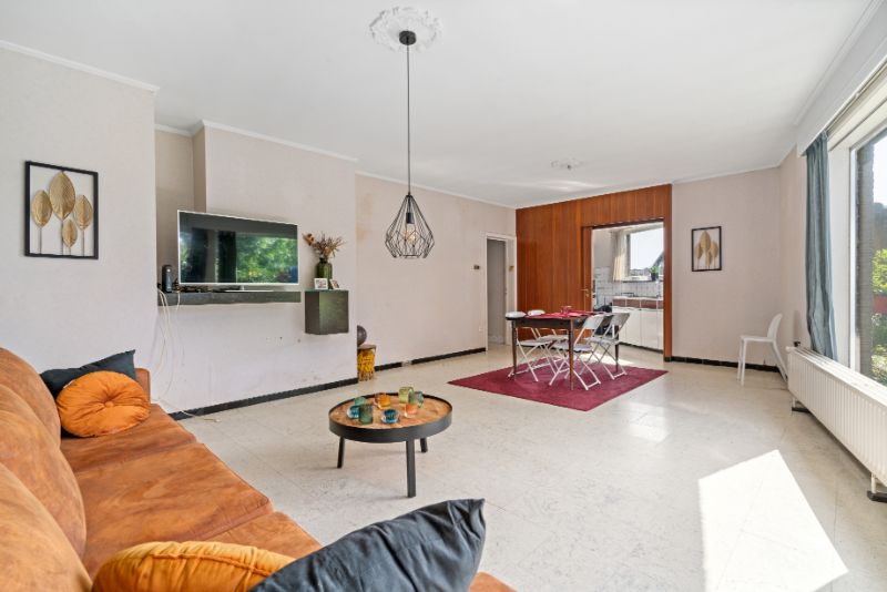 Woning met 3 slaapkamers nabij centrum! foto 3