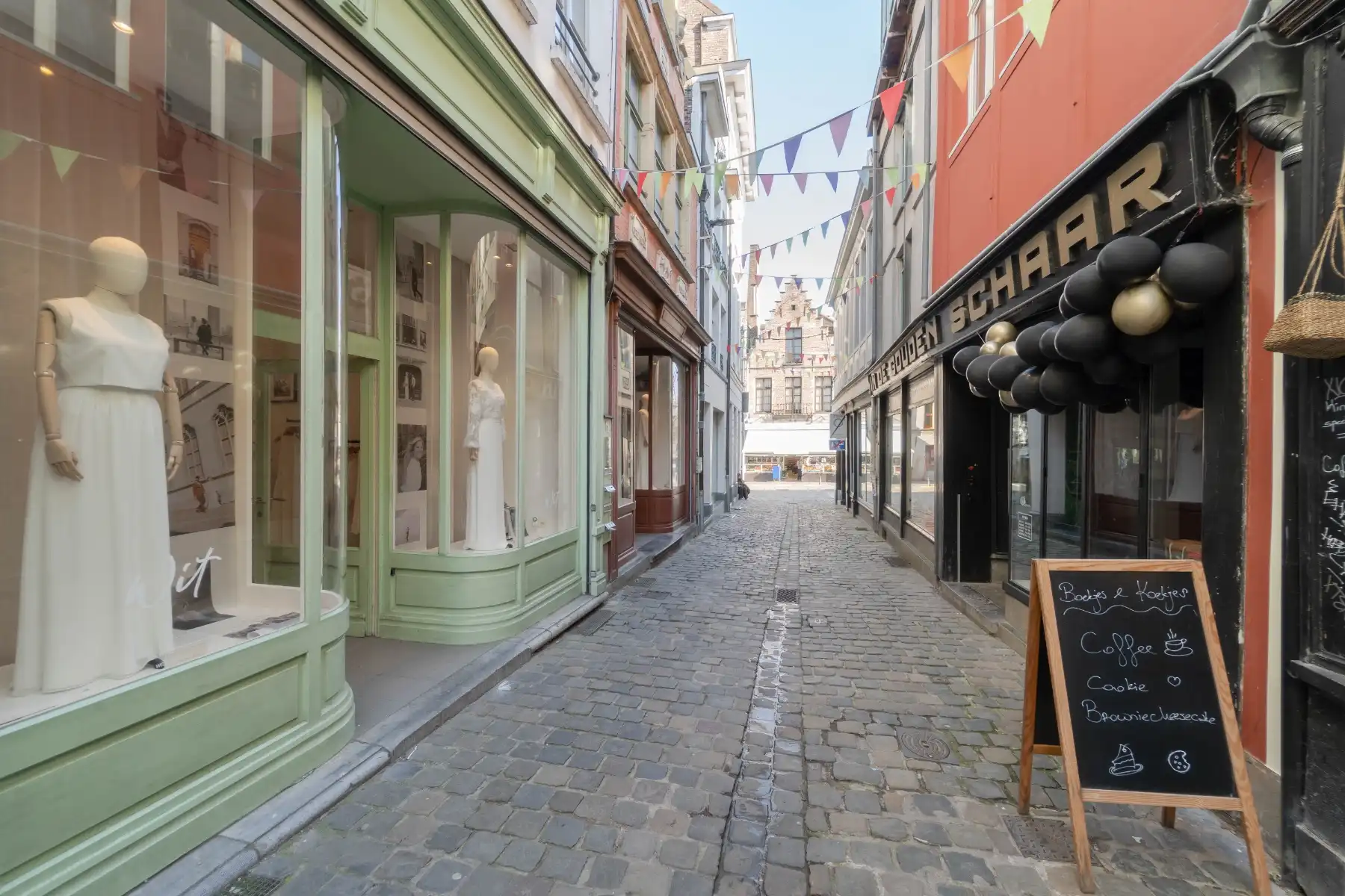 Charmante handelszaak (128 m²) op topligging palend aan de Vrijdagmarkt foto 19