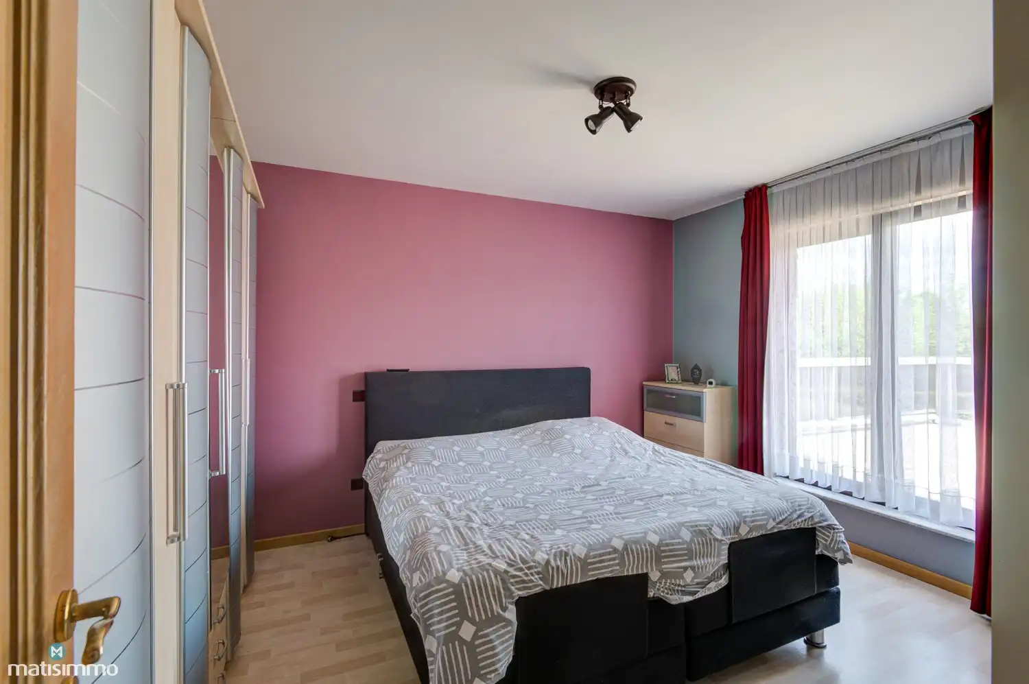 MEERSGEZINSWONING (2 APP.) MET 2 GARAGES, KELDER, ZOLDER EN RUIME TUIN IN MUNSTERBILZEN foto 30