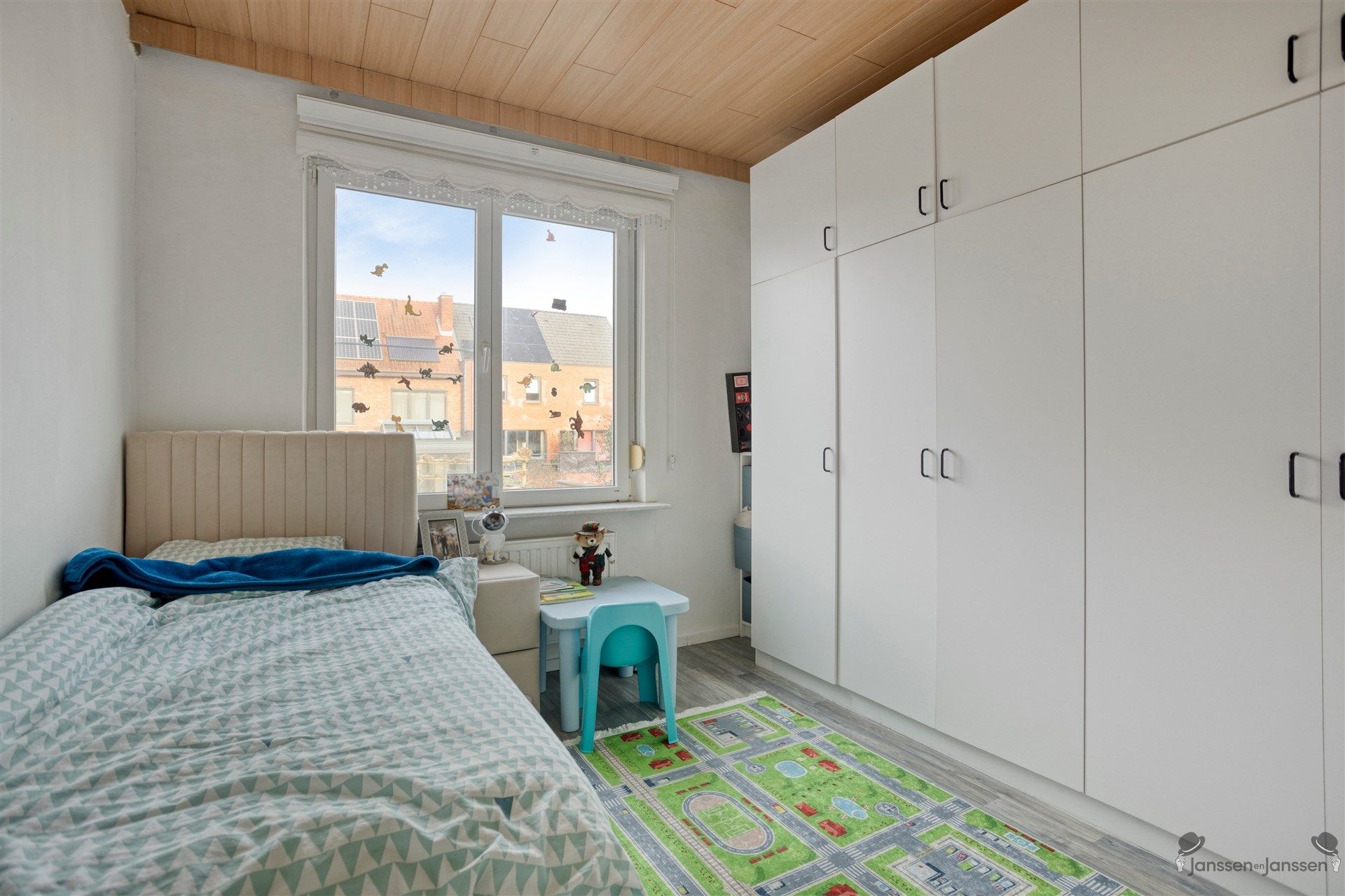 Gerenoveerde woning met 3 private parkeerplaatsen en stadstuin in hartje Diest foto 14