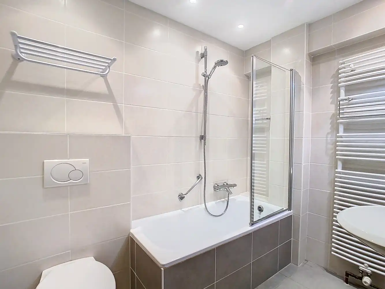 Appartement te huur foto 13