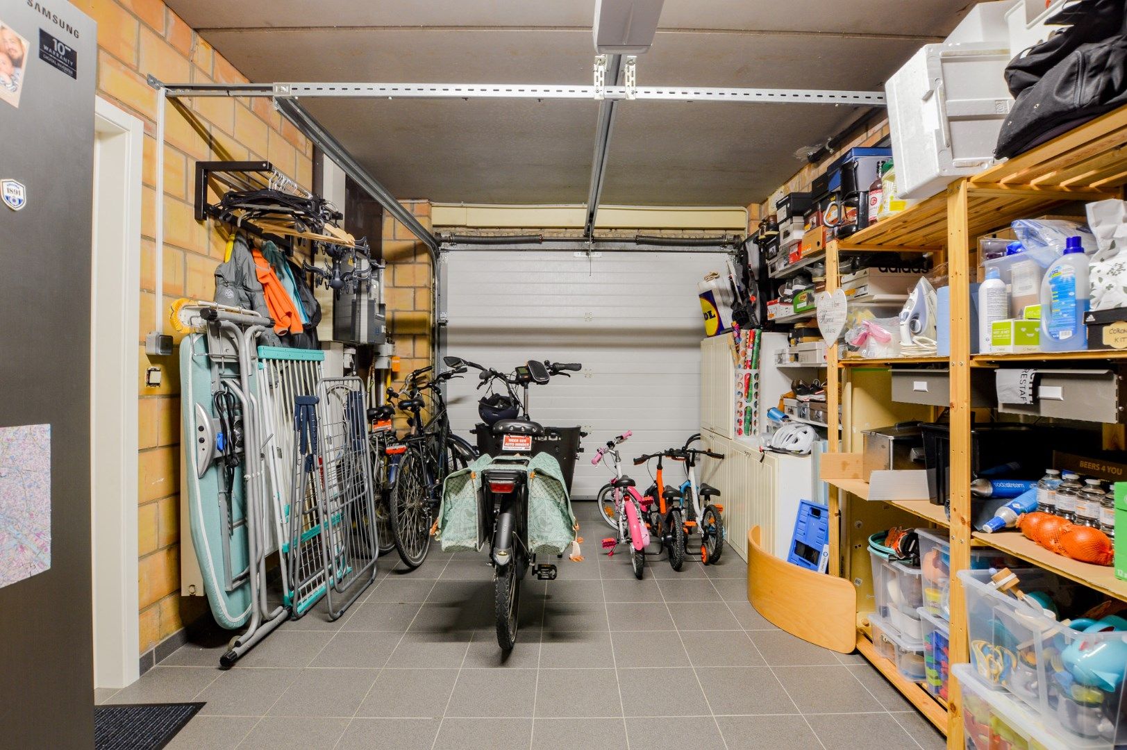 Ruime gezinswoning op een perceel van 1.131m² foto 24