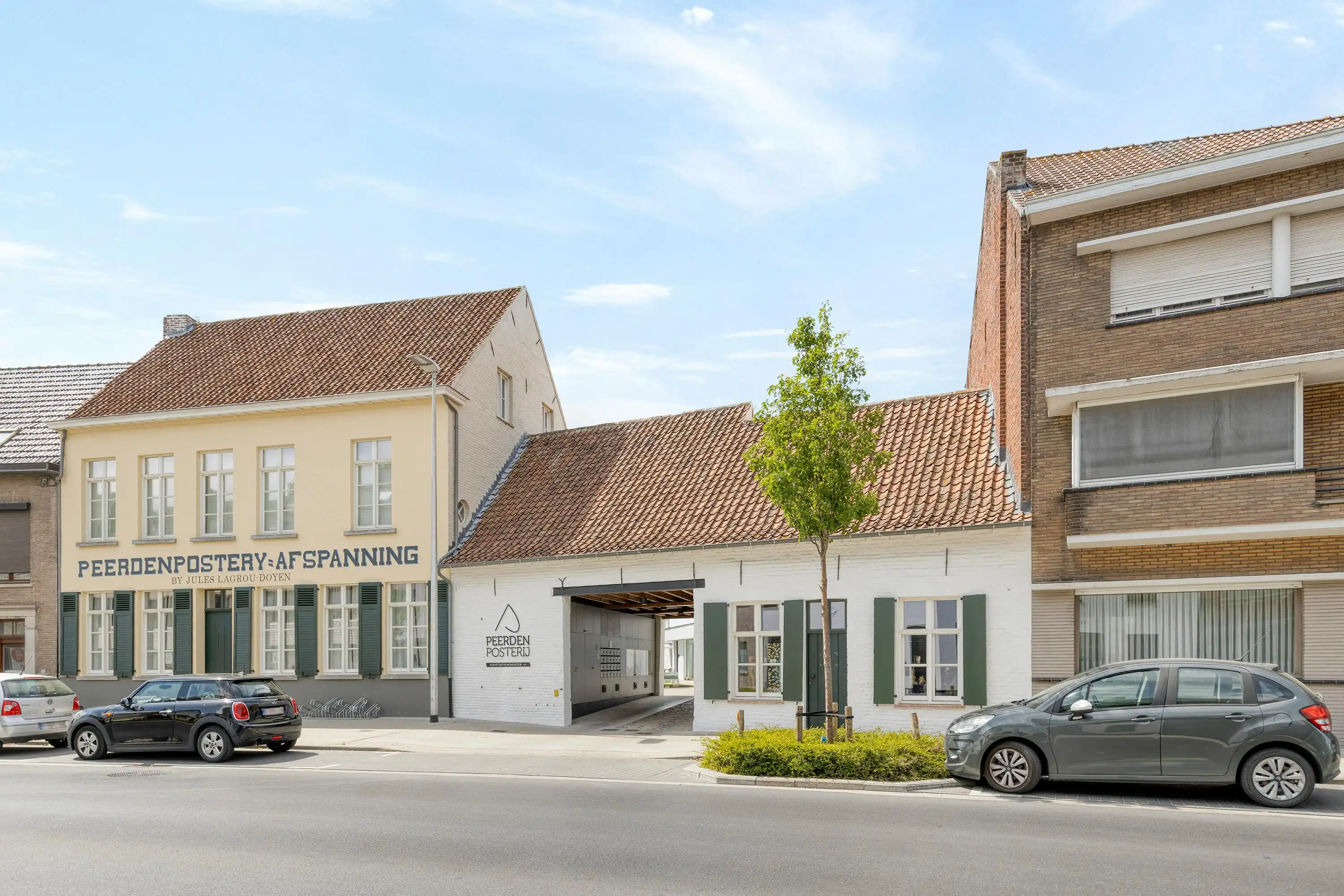 Assistentieflat met terras in De Peerdenposterij in Torhout foto 11