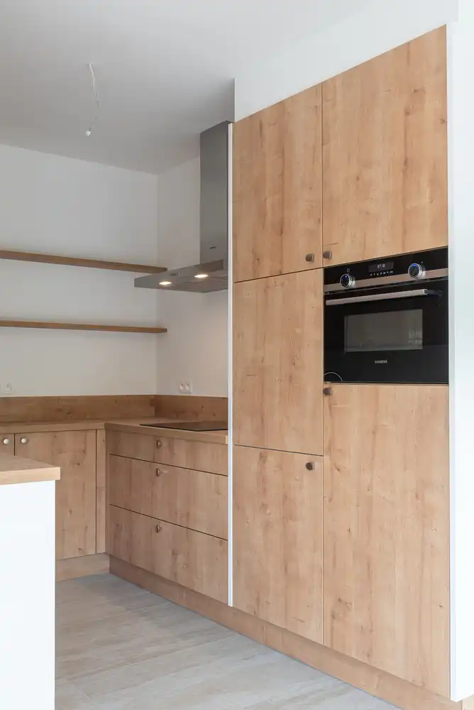 Appartement inclusief 2 autostaanplaatsen! foto 4