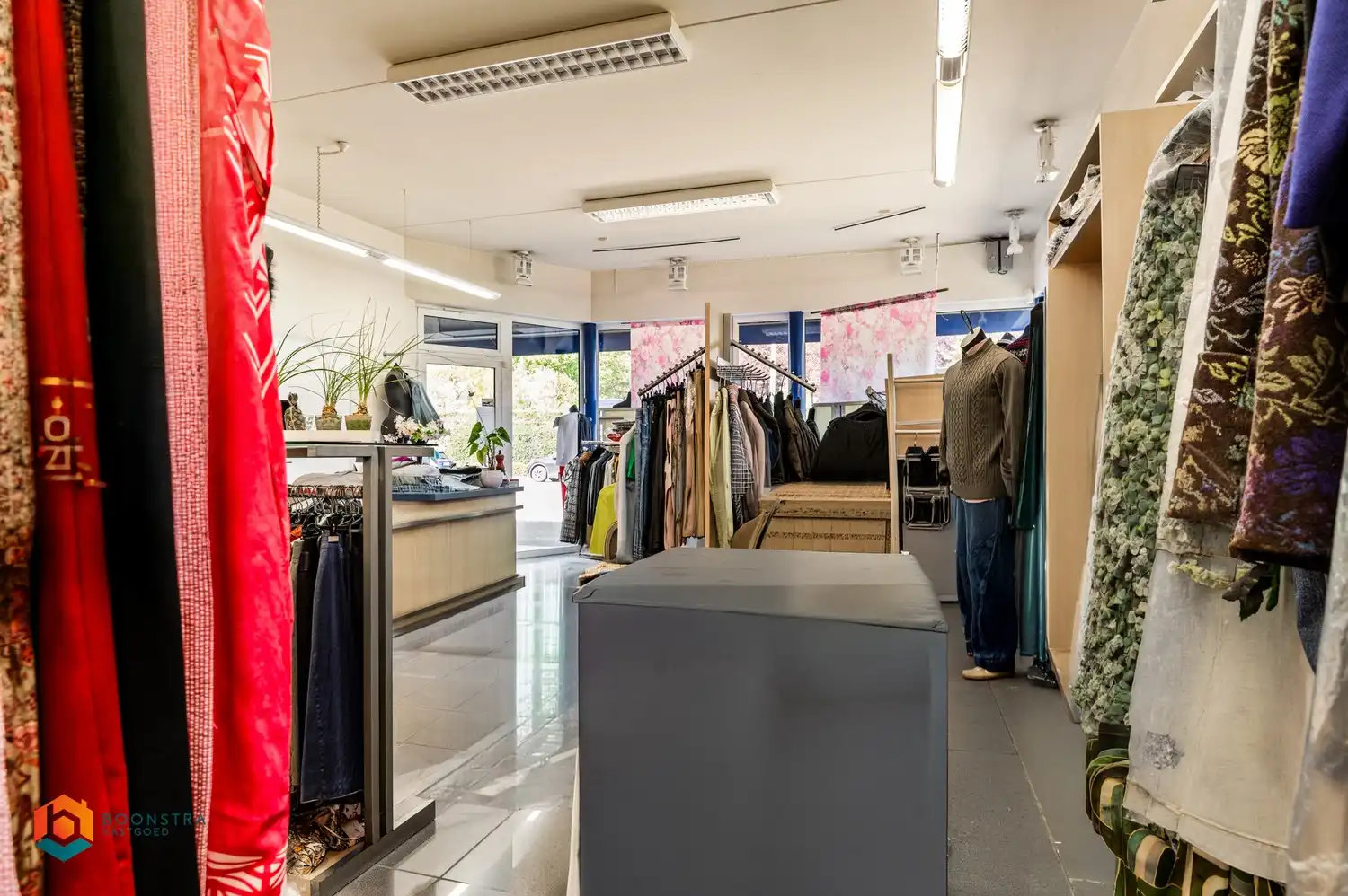 Handelspand met magazijn en bovengelegen woonst te Duffel foto 6