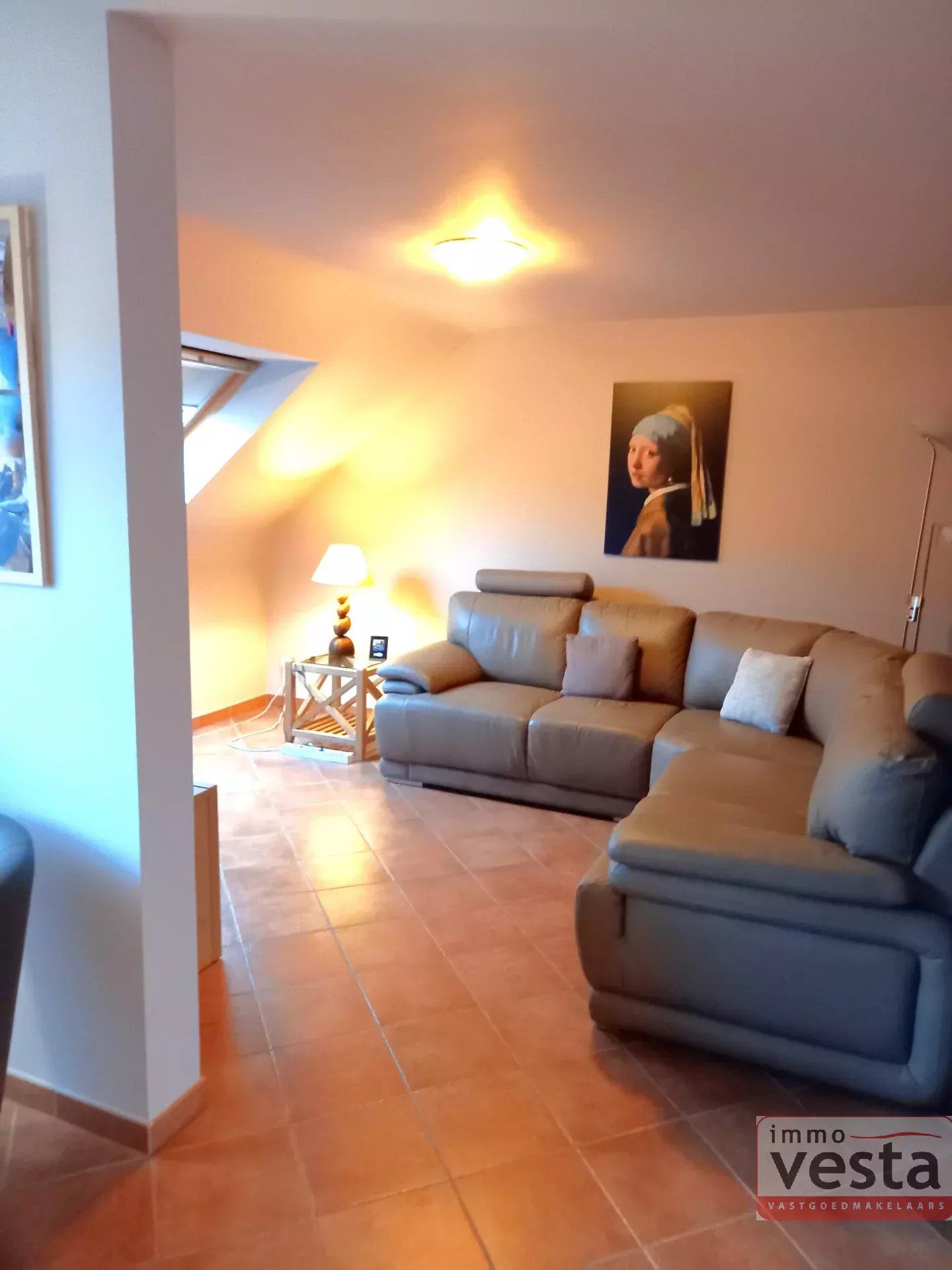 Ruim appartement in Sint-Truiden foto 12
