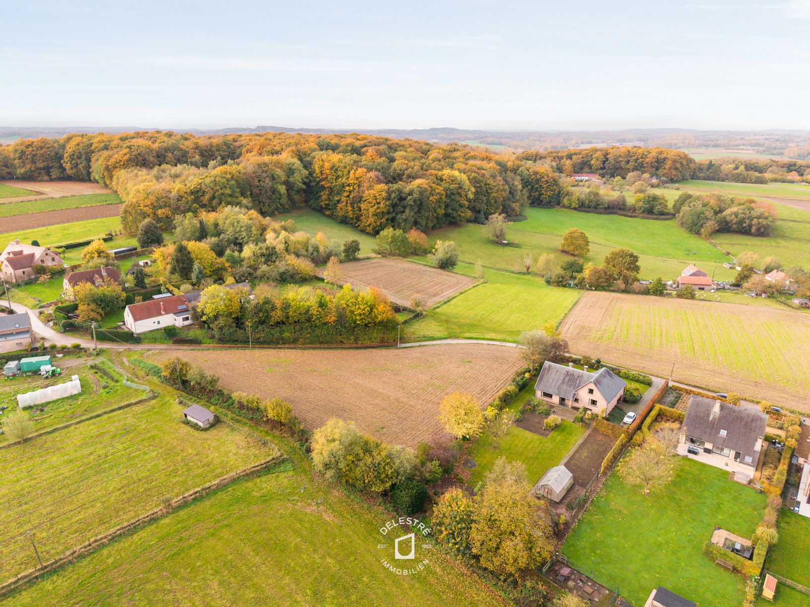 PRESTIGIEUZE VILLA OP TOPLOCATIE NEIGEMBOS OMGEVEN DOOR GROEN foto 4
