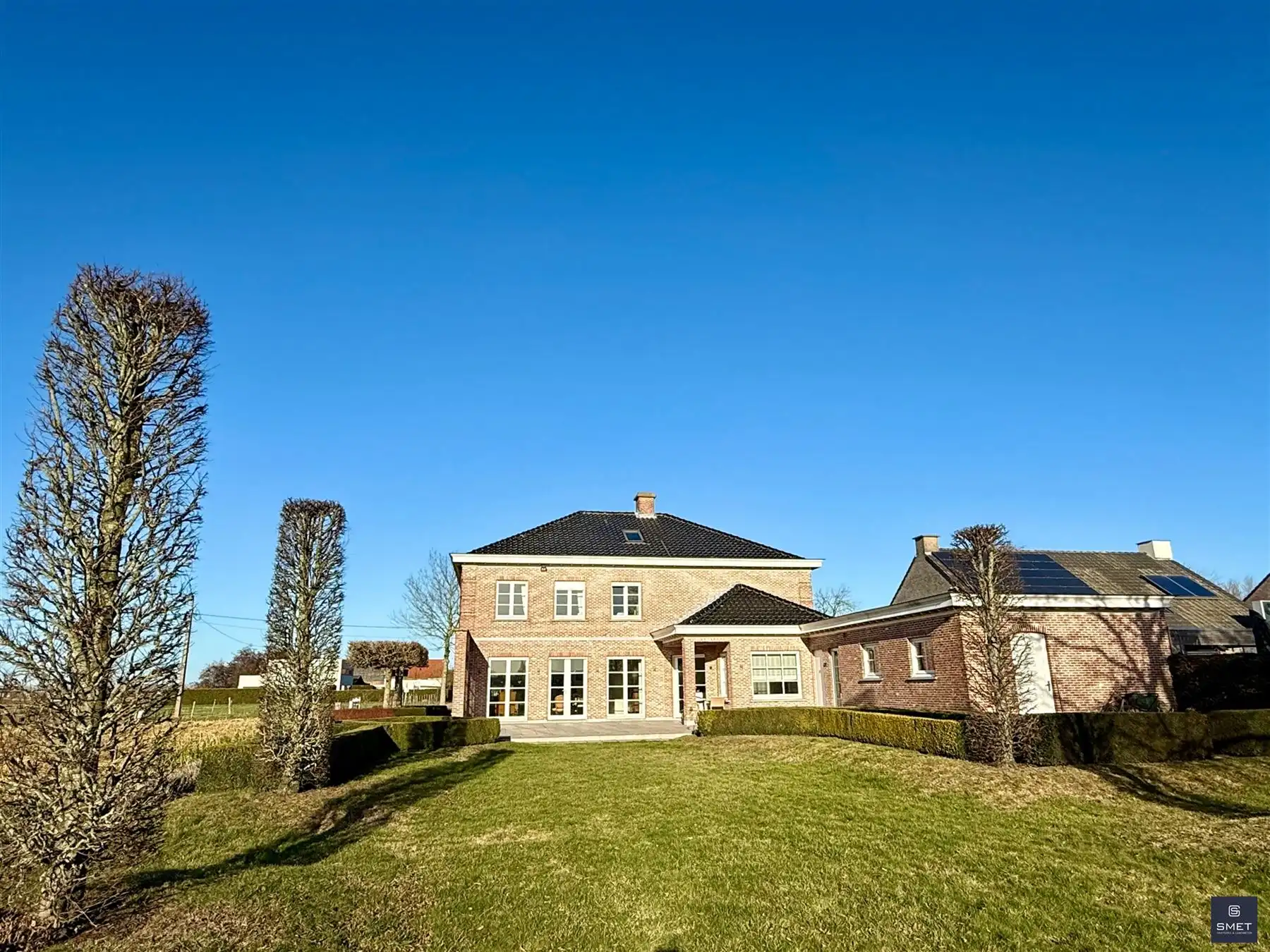 LANDELIJK GELEGEN PRACHTIGE VILLA foto 2