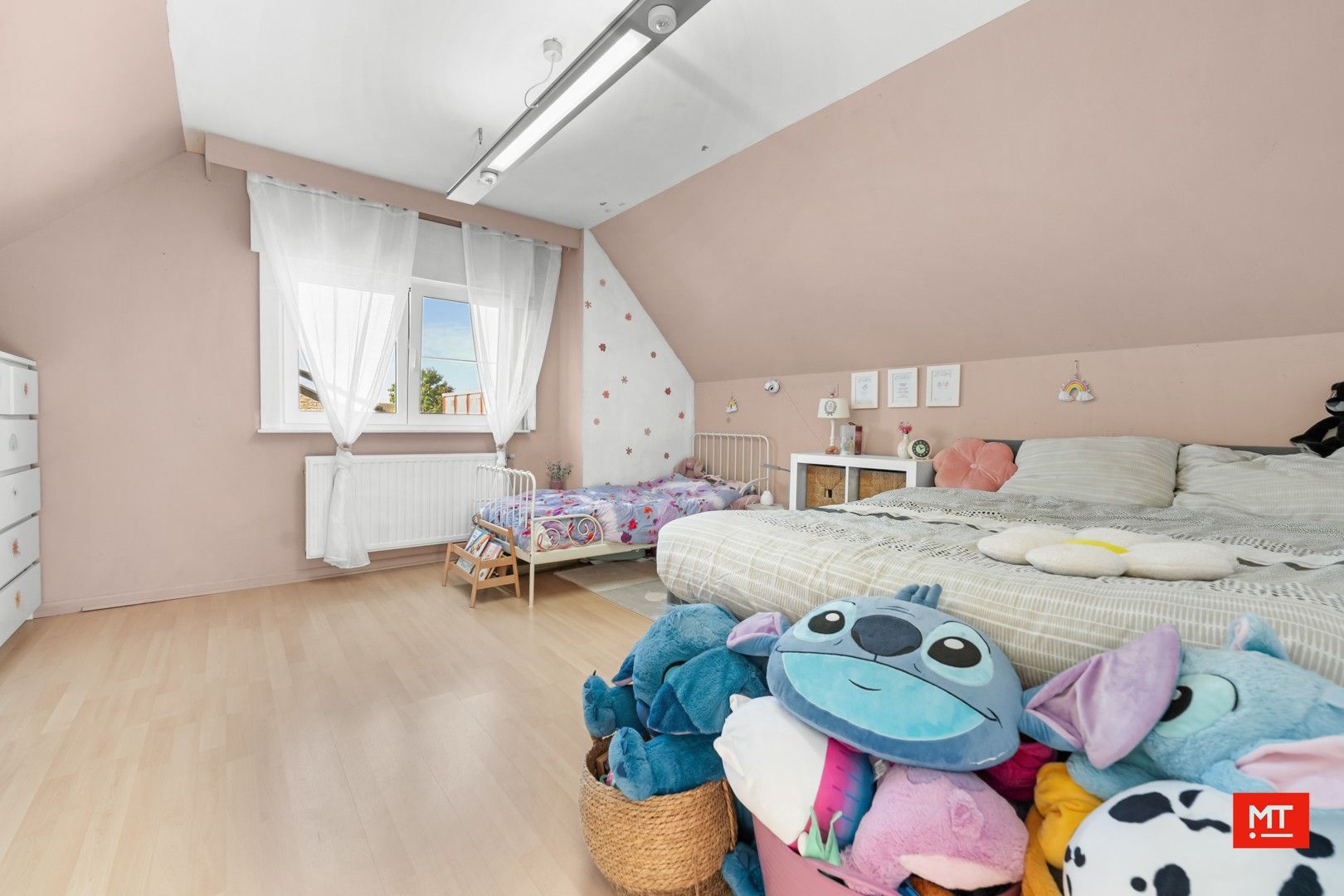 Instapklare, alleenstaande woning op een rustige locatie te Dikkebus foto 9