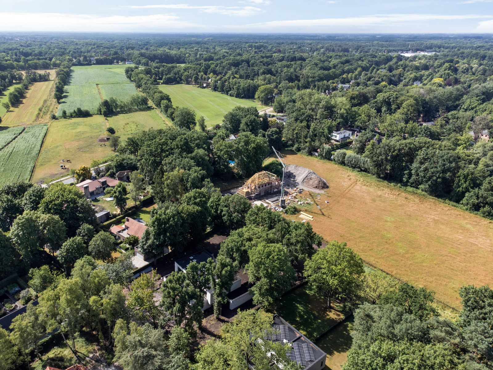 Nieuwbouw koppelvilla op toplocatie op ca. 1599 m² foto 38