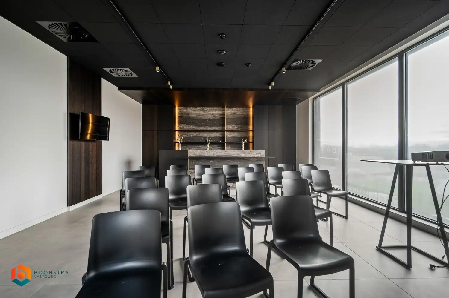 Polyvalente kantoorruimte (377 m²) met terras (216 m²) te Heist-op-den-Berg foto 22