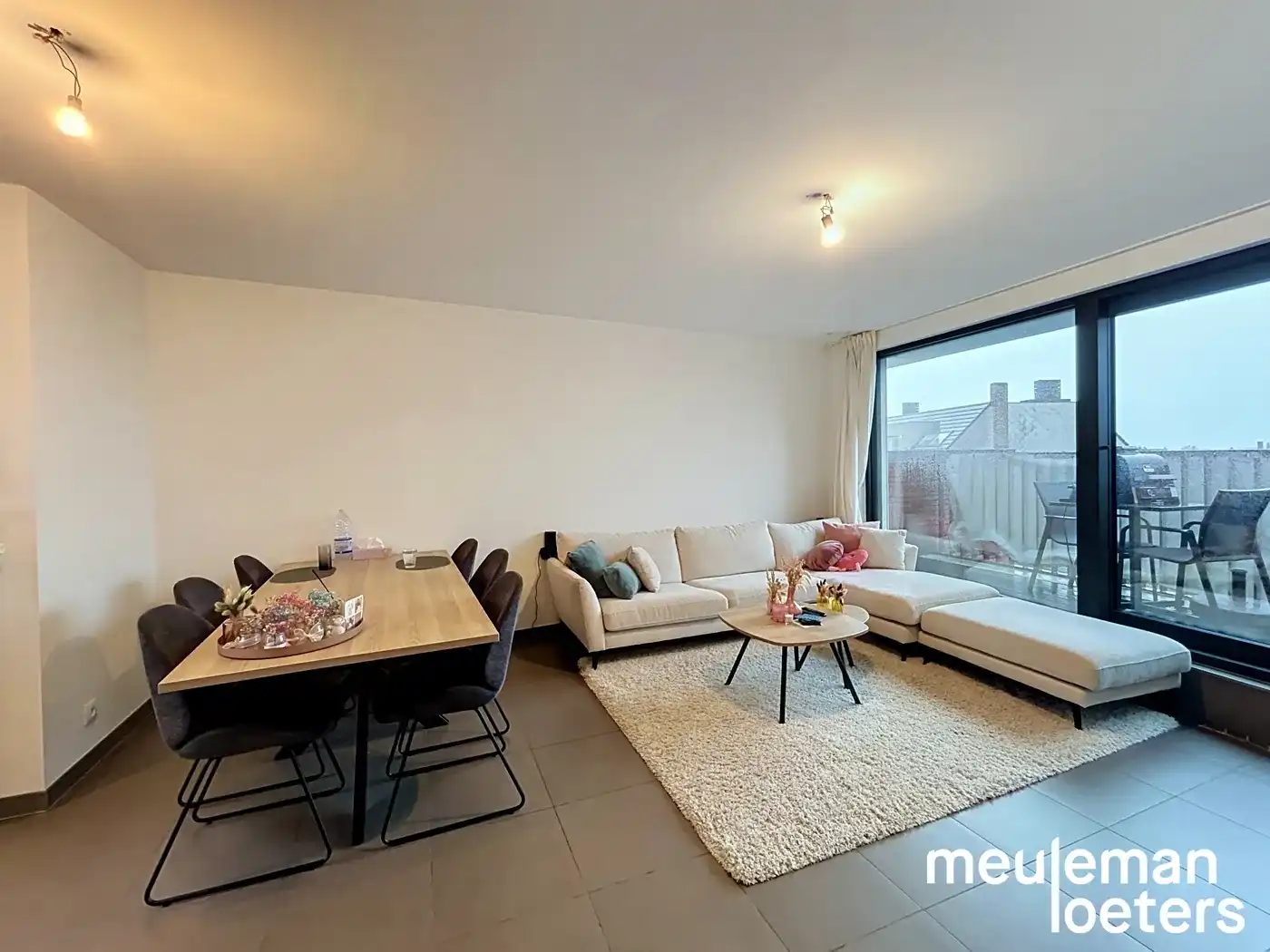 Lichtrijk en energiezuinig appartement foto 4