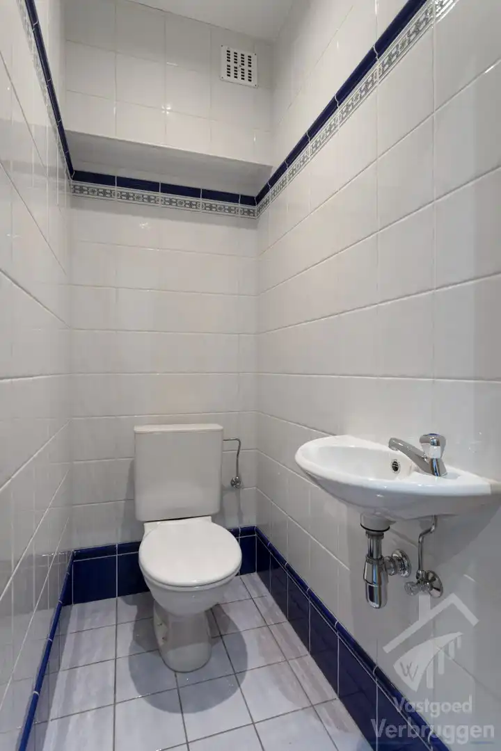 Instapklare moderne woning met 3 slaapkamers, bureau en dubbele garage foto 13