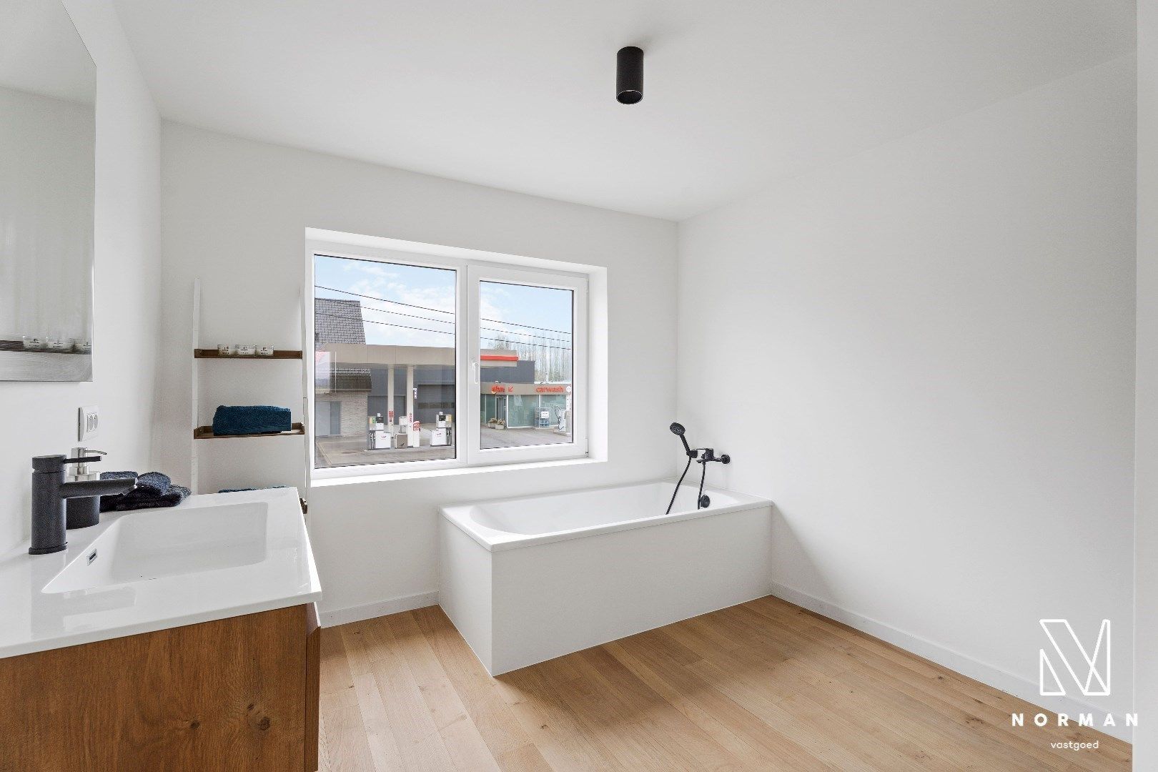 Grote woning met ruime inkom, 3 slaapkamers en landelijk verzicht foto 19