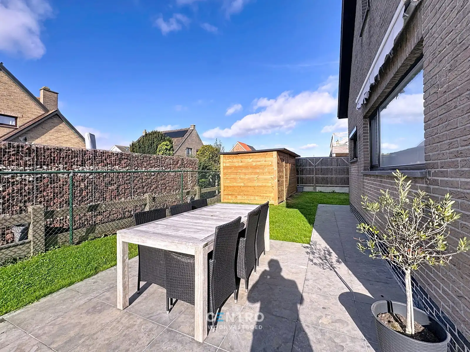 RESIDENTIEEL gelegen villa met 3 slpks, garage én ZUIDger. tuin! foto 19