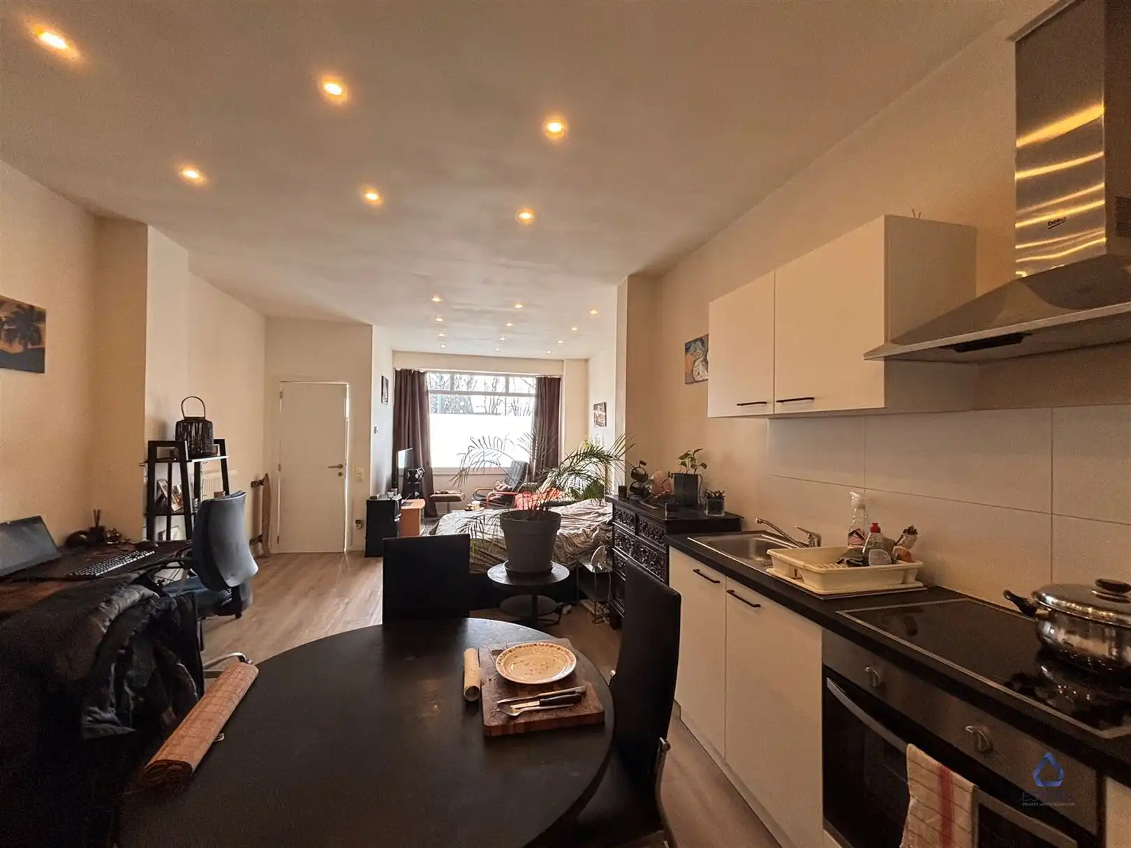 Opbrengsteigendom met 4 verhuurde appartementen foto 6