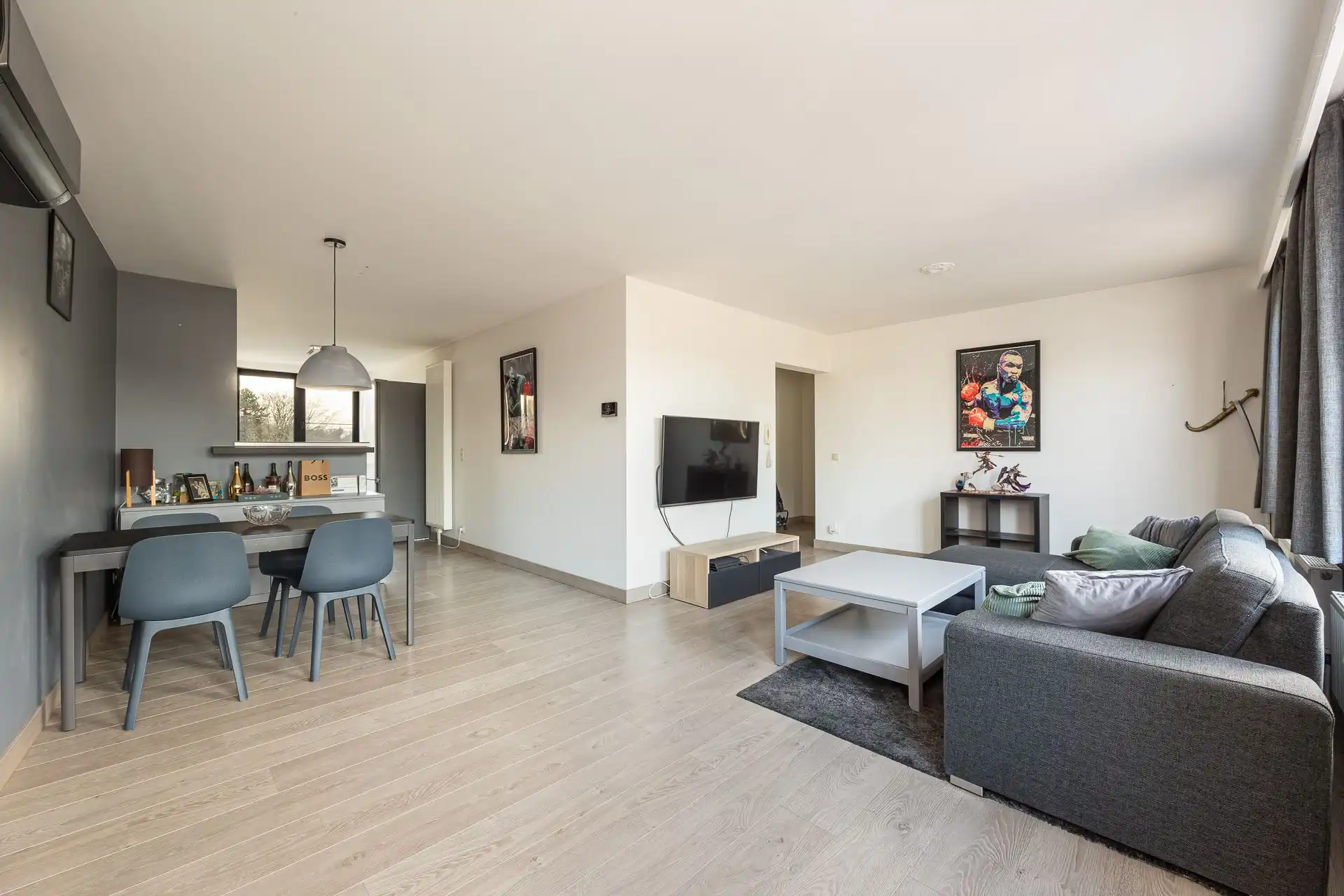 Instapklaar appartement met twee slaapkamers in Wilrijk foto 4