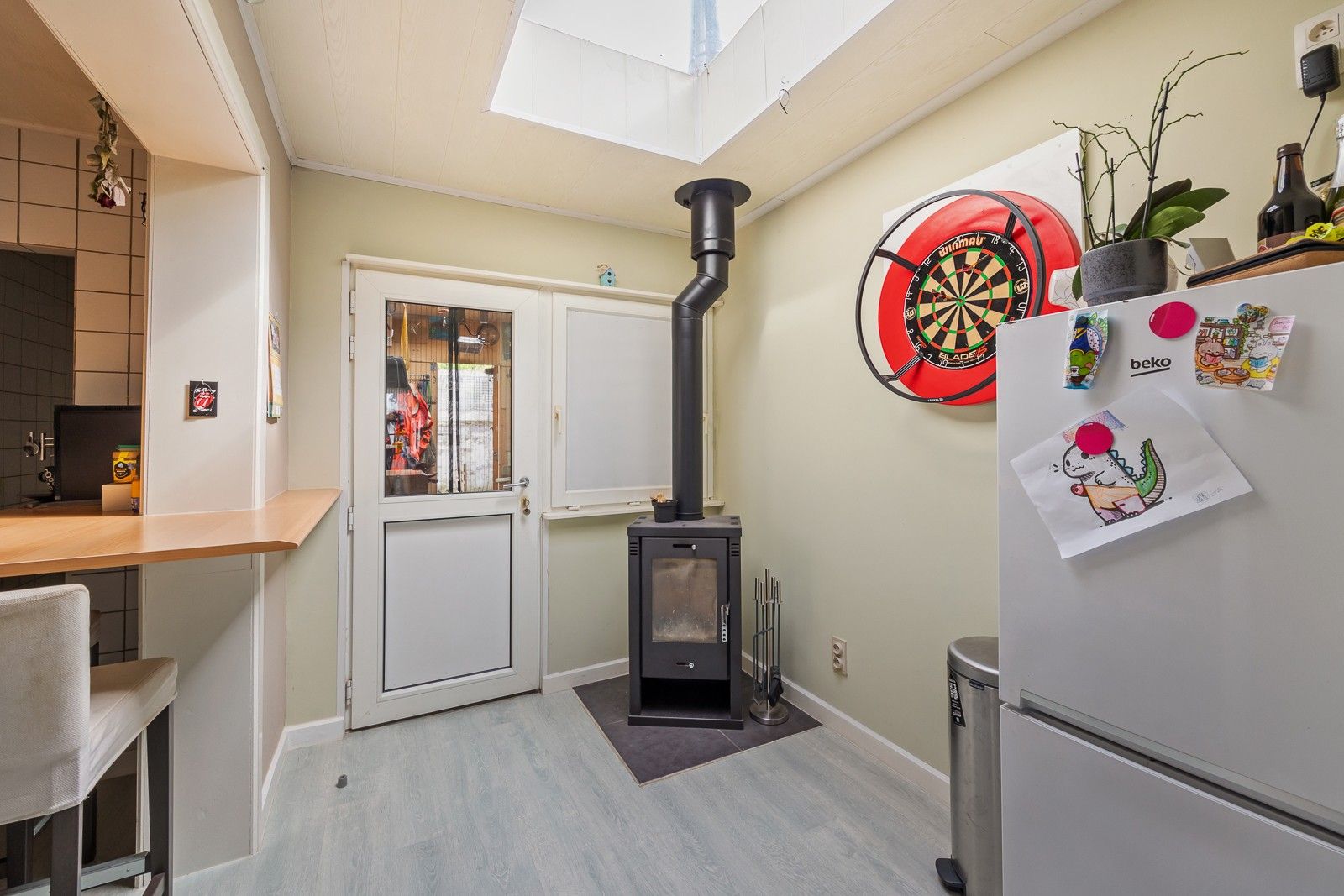 Gedeeltelijk te renoveren en op te frissen woning vlakbij het park van Brasschaat. foto 6