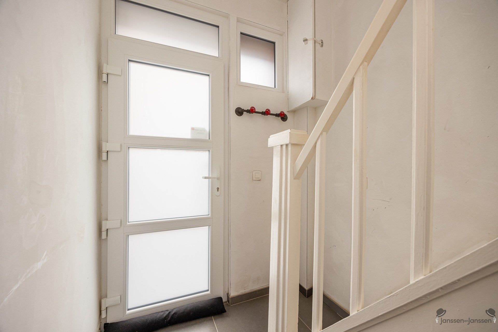 Instapklare en energiezuinige rijwoning foto 2