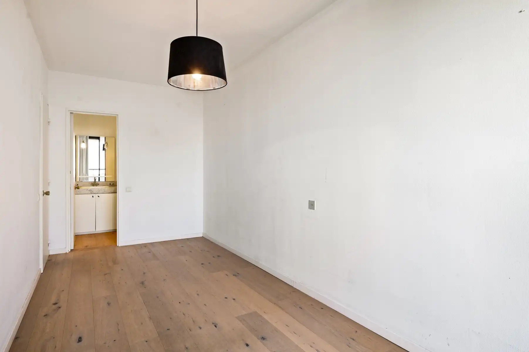 Licht en gezellig appartement 135m² + 22m² terras foto 14