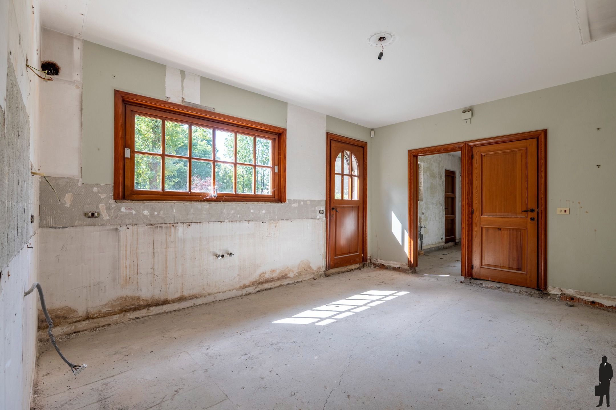 Villa op 3311 m², volledig naar eigen smaak af te werken foto 10