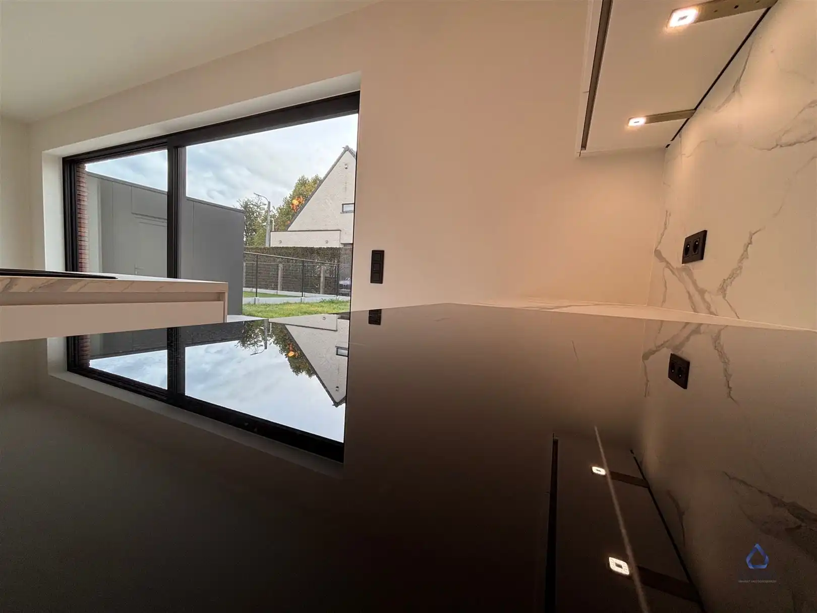 Stijlvol wonen in een energiezuinige nieuwbouwwoning foto 9