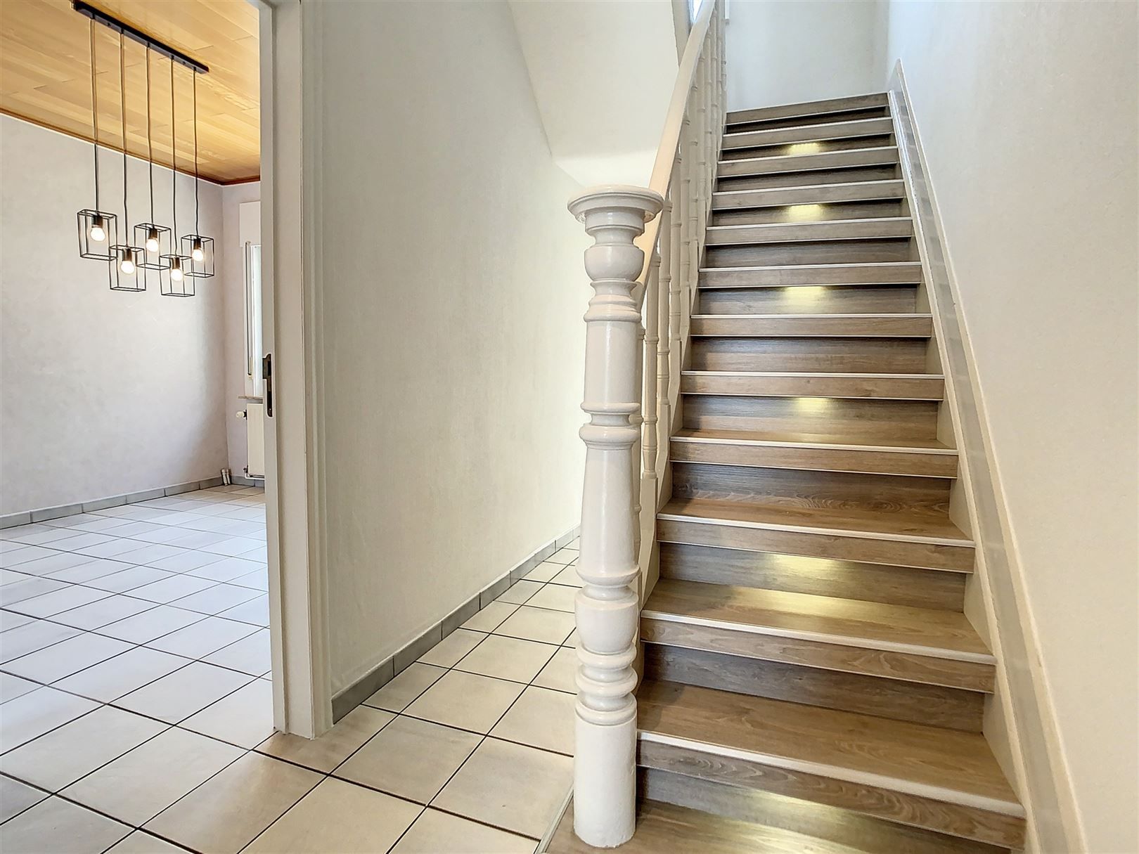Instapklare woning, 2 slpks, tuin en garage foto 9