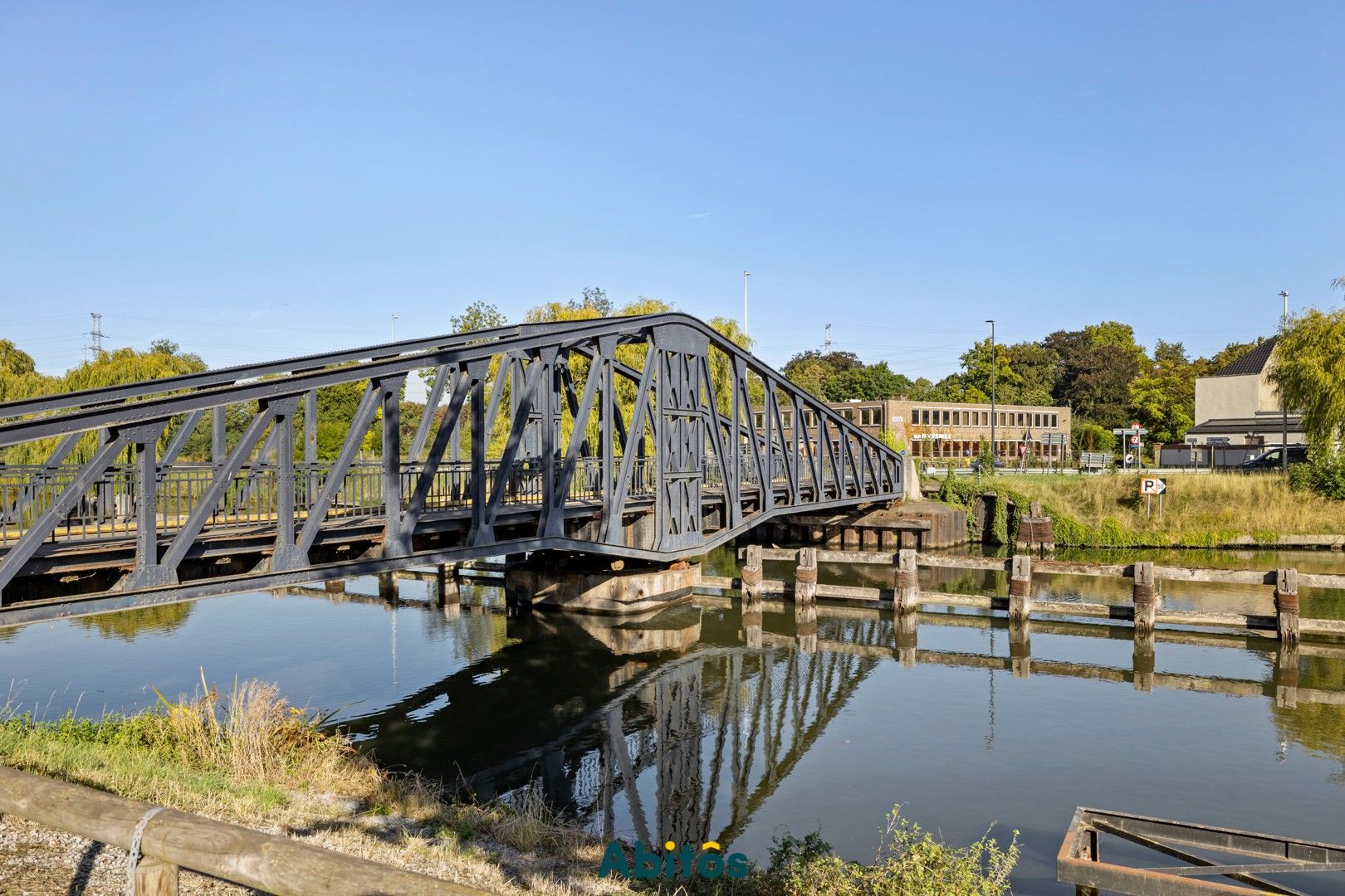 Moderne BEN-woning op het Eilandje foto 30