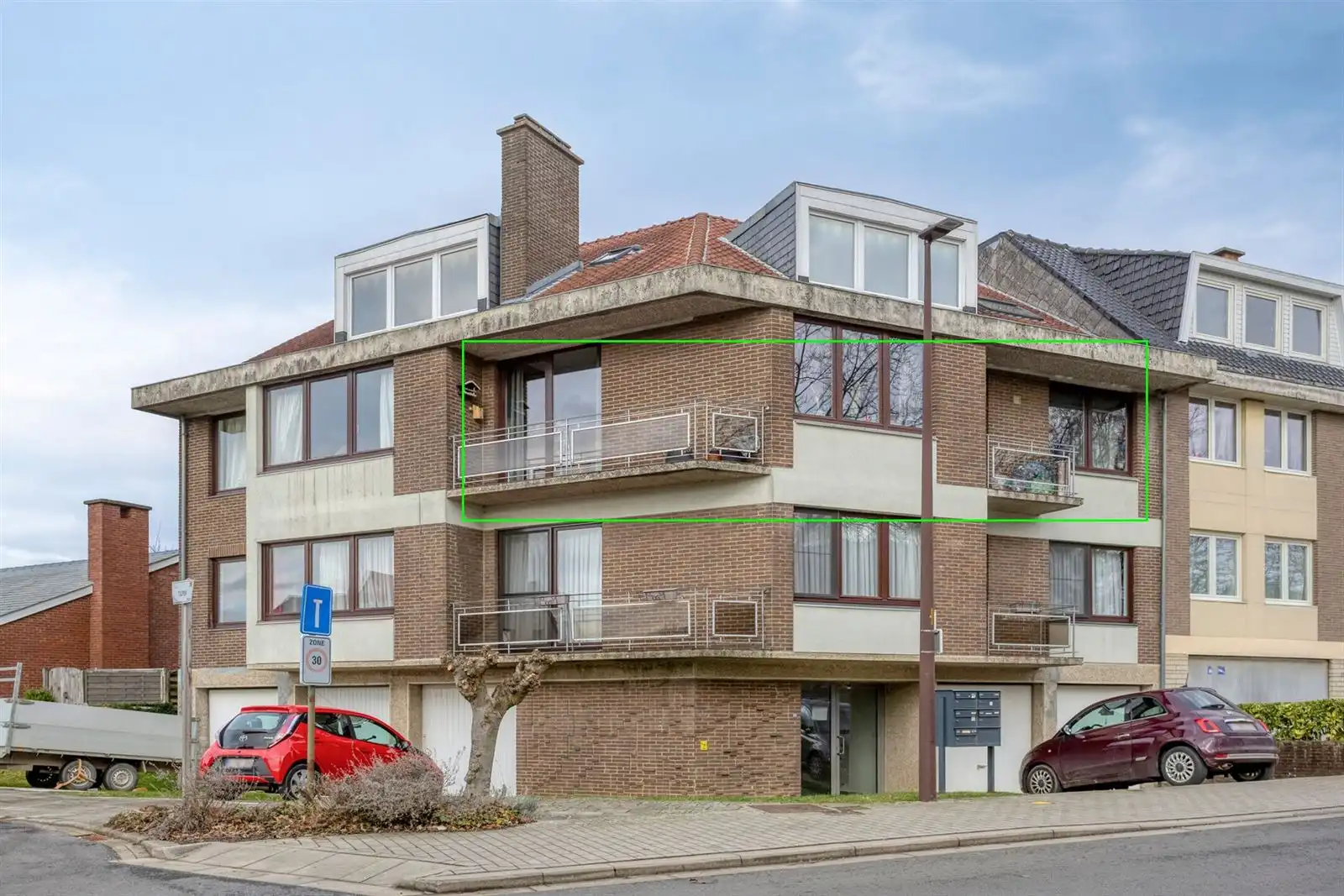 Appartement met 2 slaapkamers en garage  foto {{pictureIndex}}