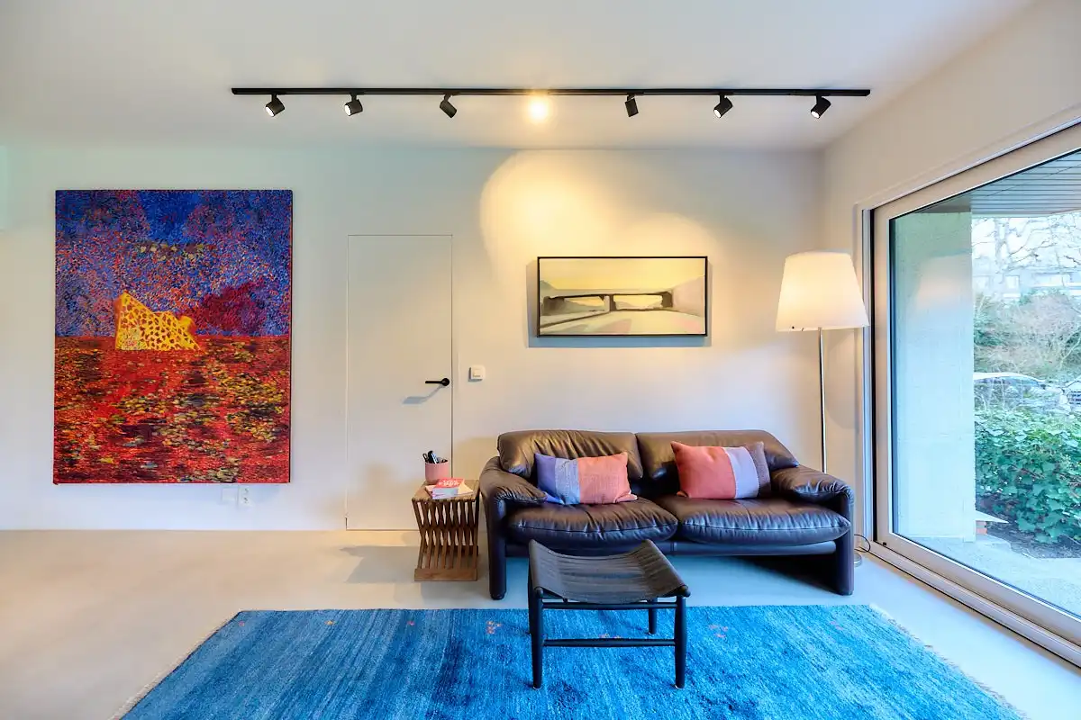 Hoogwaardig gerenoveerd villa-appartement met grote zonnige tuin. foto 4