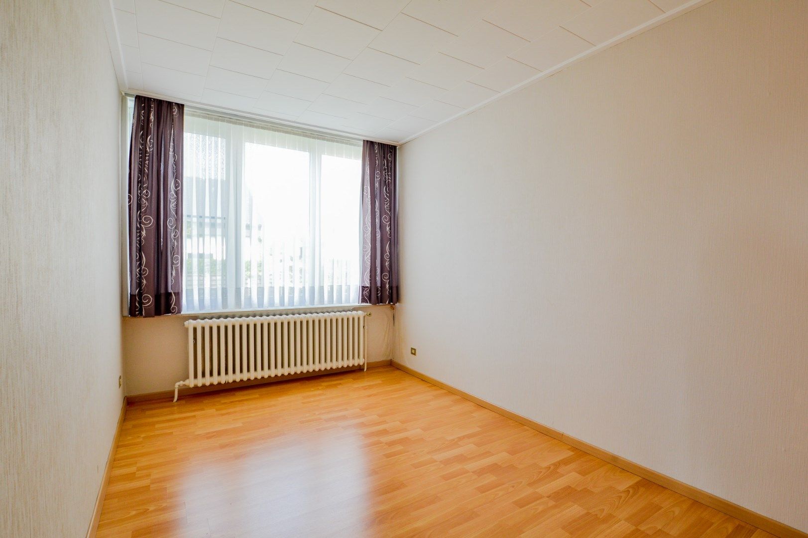 Halfopen bebouwing met 4 slaapkamers en ruime tuin in Zedelgem foto 10