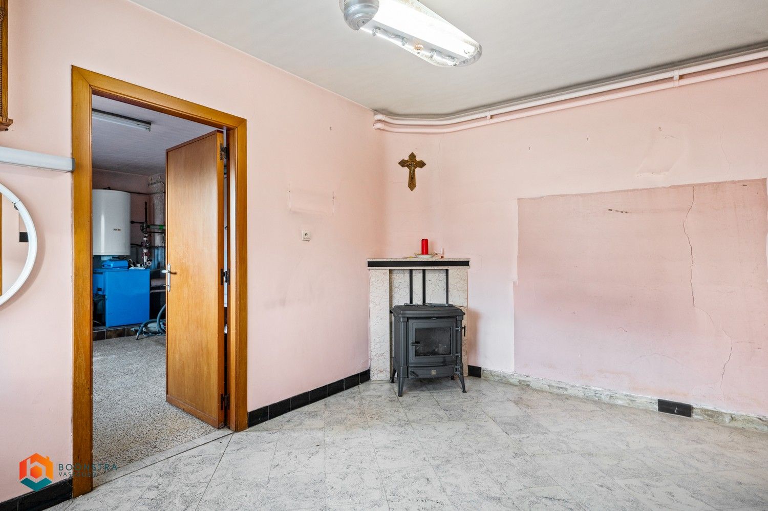 Te renoveren woning met 3 slpkrs en 2 garages in Berlaar-Heikant foto 10